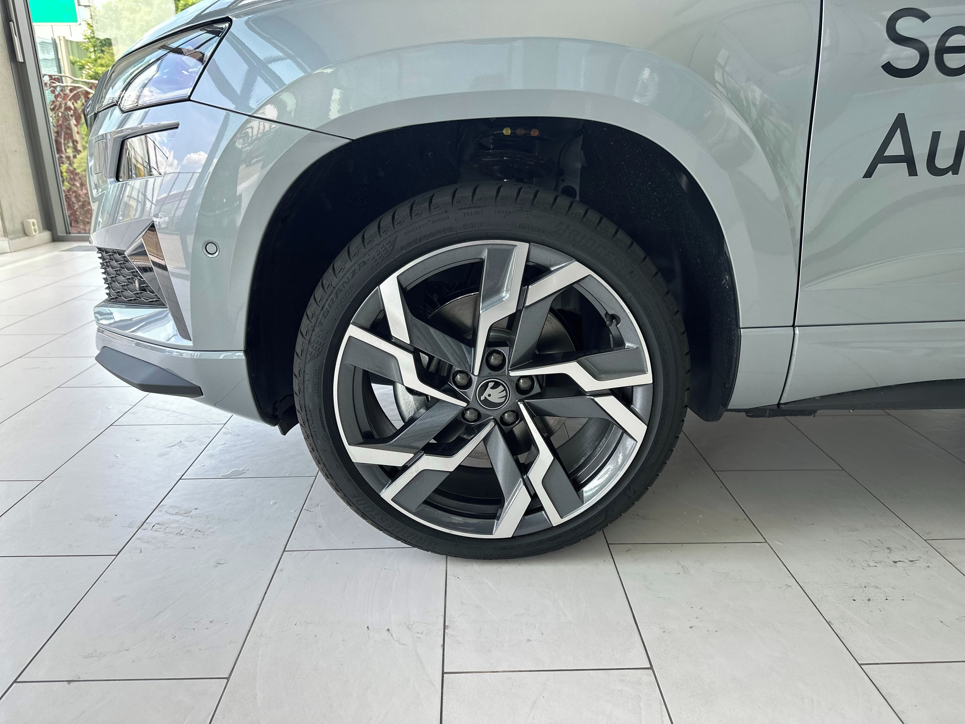 Škoda Karoq, Sportline 2,0 TDI 110 kW - fotka 4