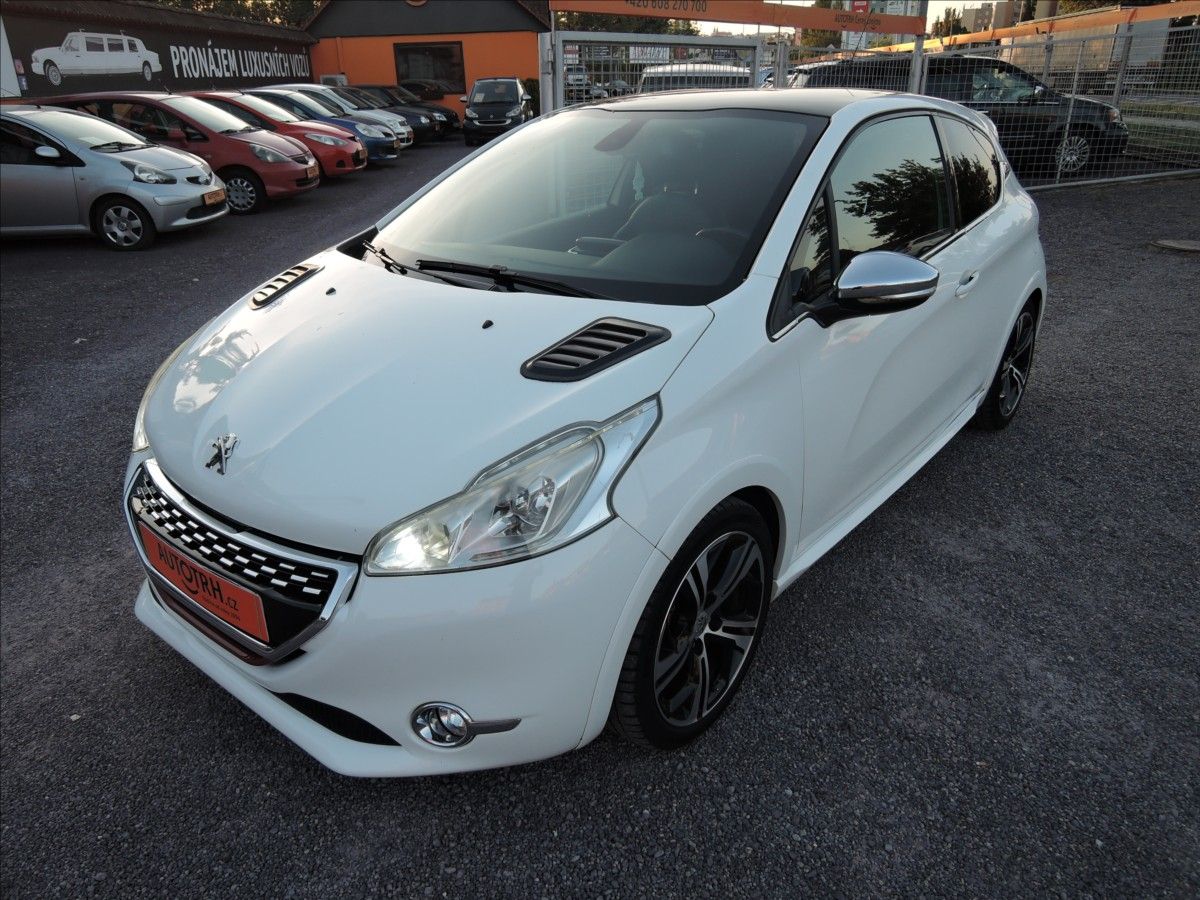 Peugeot 208, 1,6 GTi 200PS Navi Kůže - fotka 3