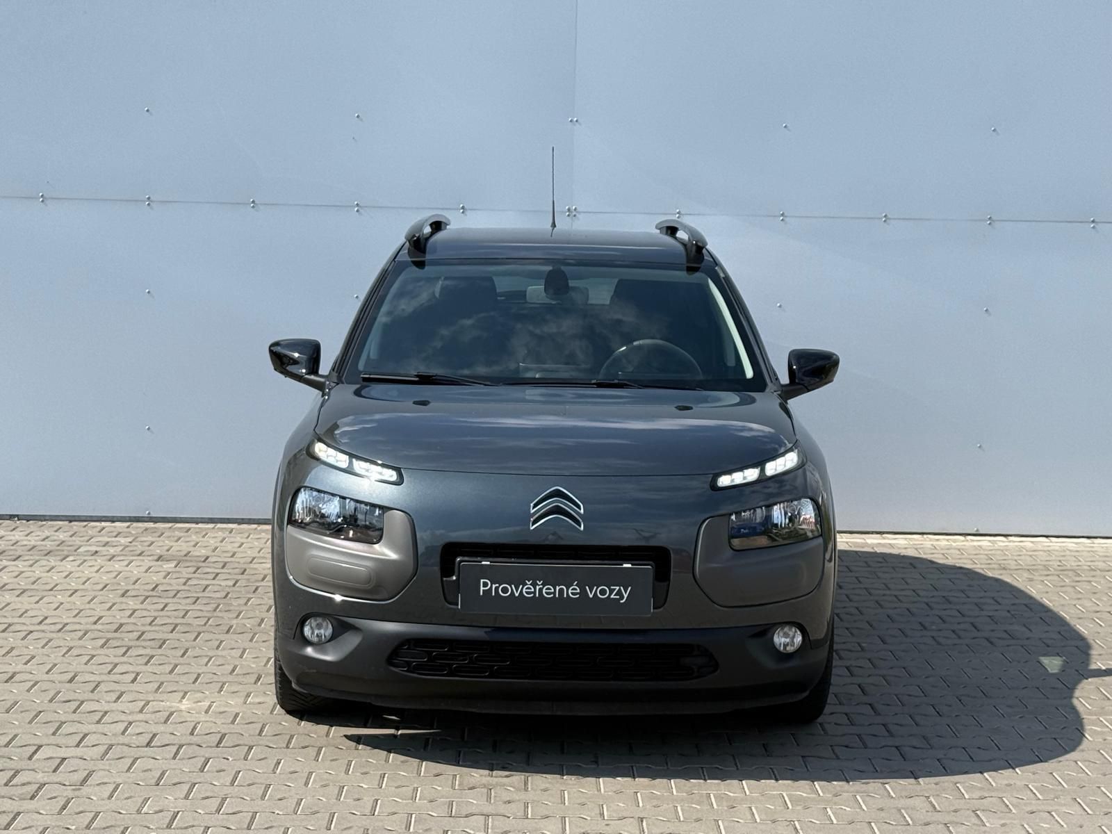 Citroën C4 Cactus, 1.6 BlueHDi 73kW - fotka 4