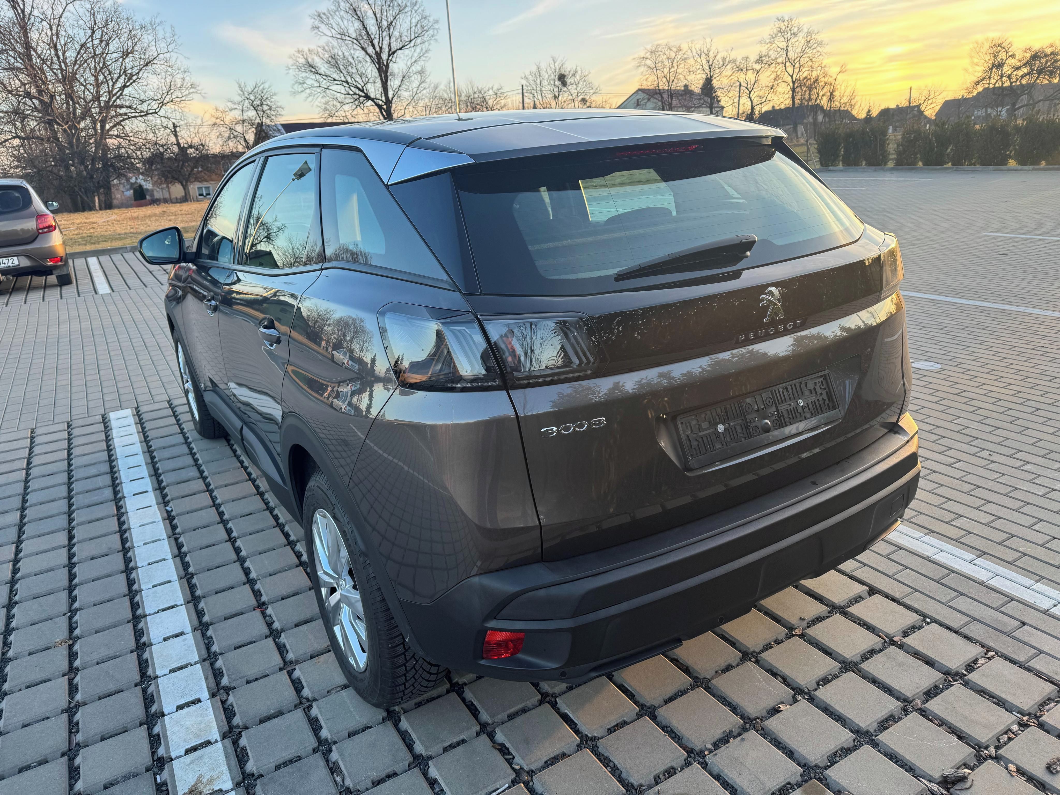 Peugeot 3008, 1.2PureTech,automat,kamera - fotka 4