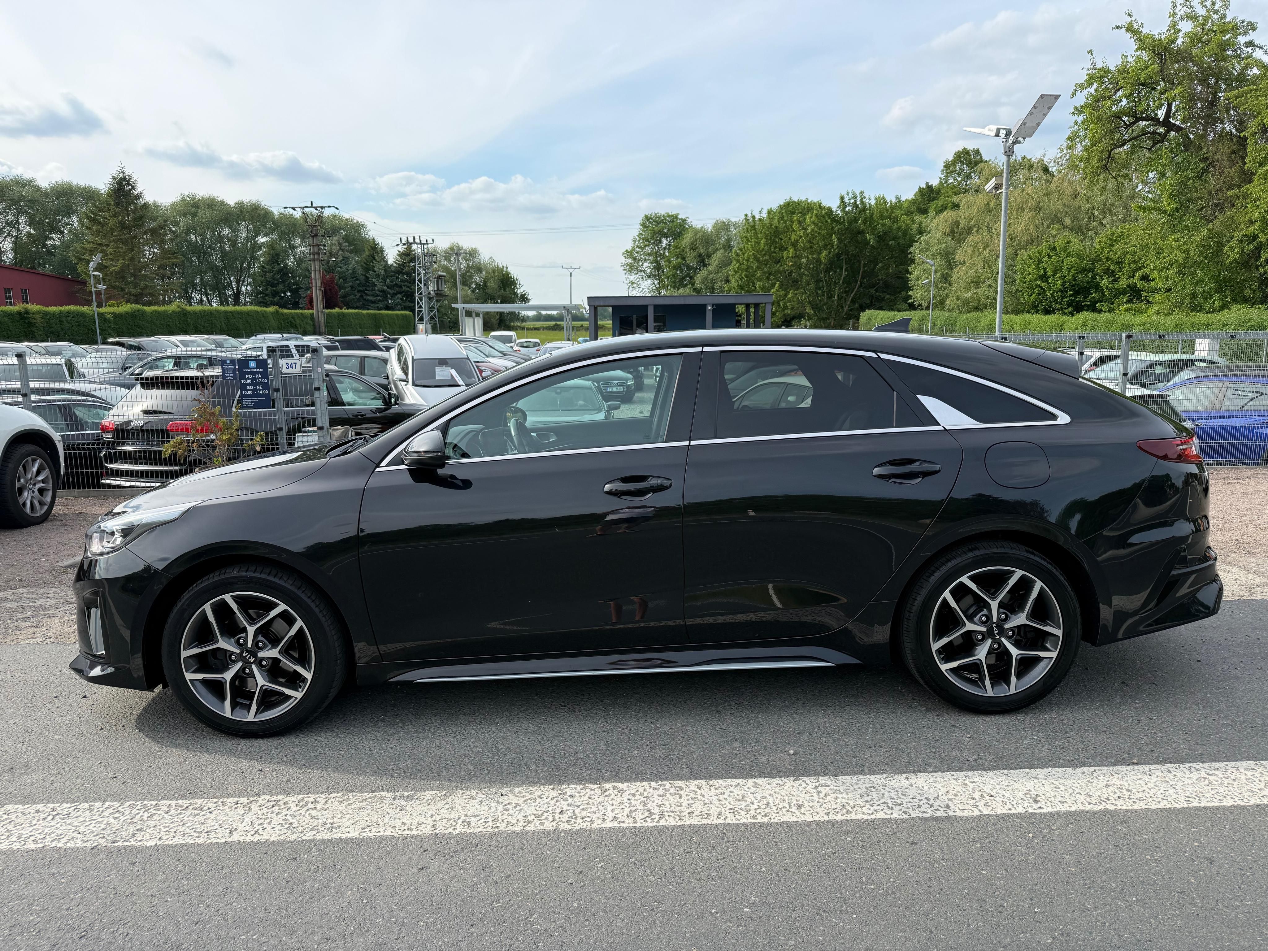 Kia ProCeed, 1.4T-GDi GT-line ČR - fotka 3