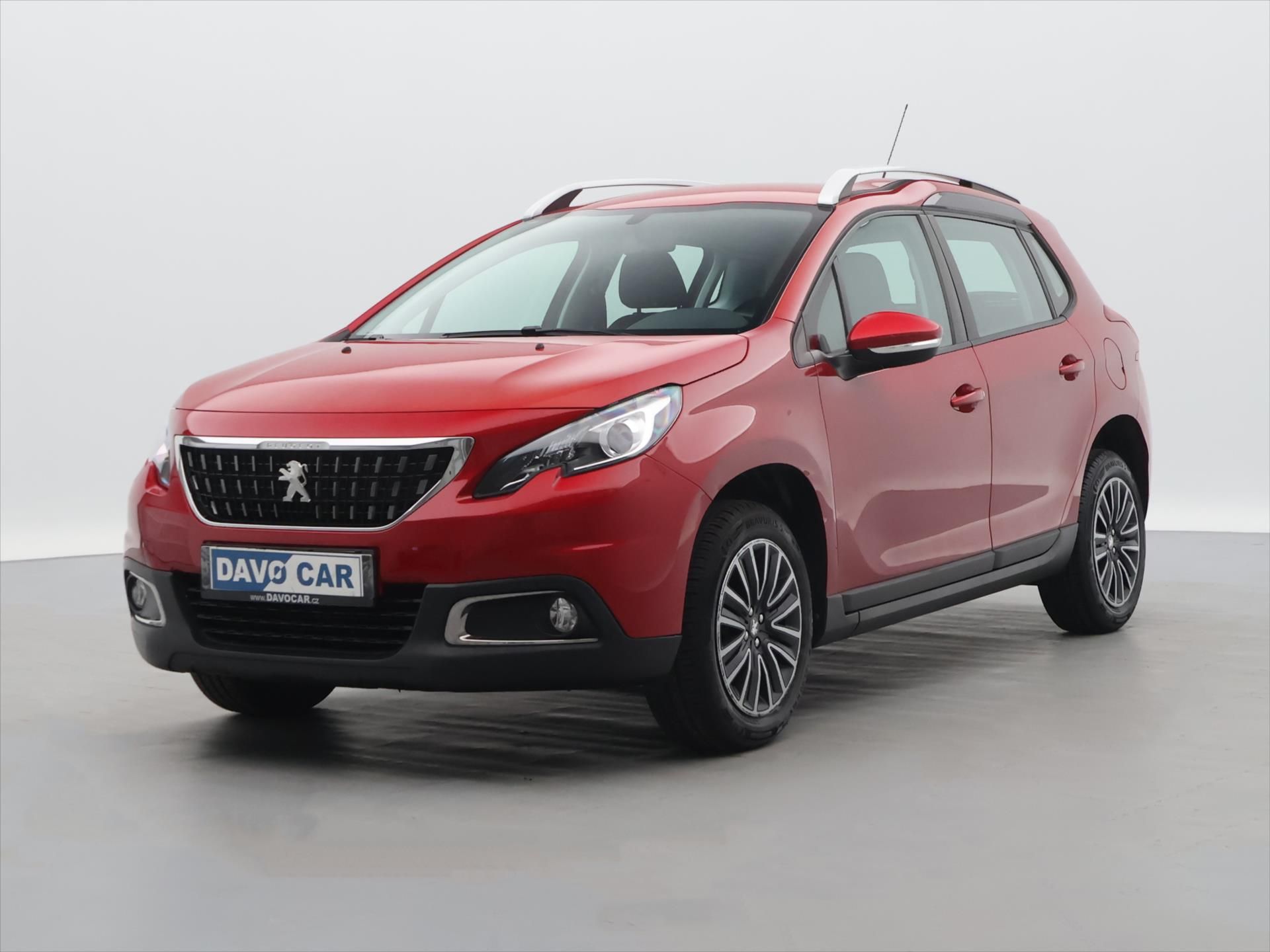 Peugeot 2008, 1,2 PureTech 60kW CZ Active - fotka 3