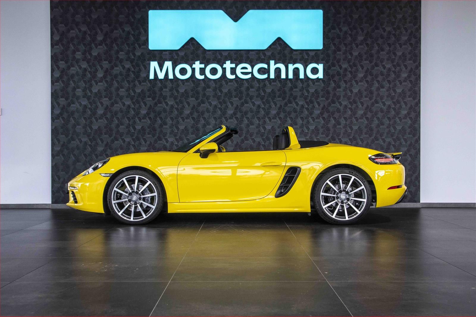 Porsche 987 Boxster, 718 - fotka 2