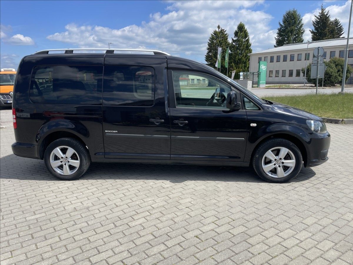 Volkswagen Caddy, 2,0 TDi 103kw MAXI SOCCER 7mís - fotka 5