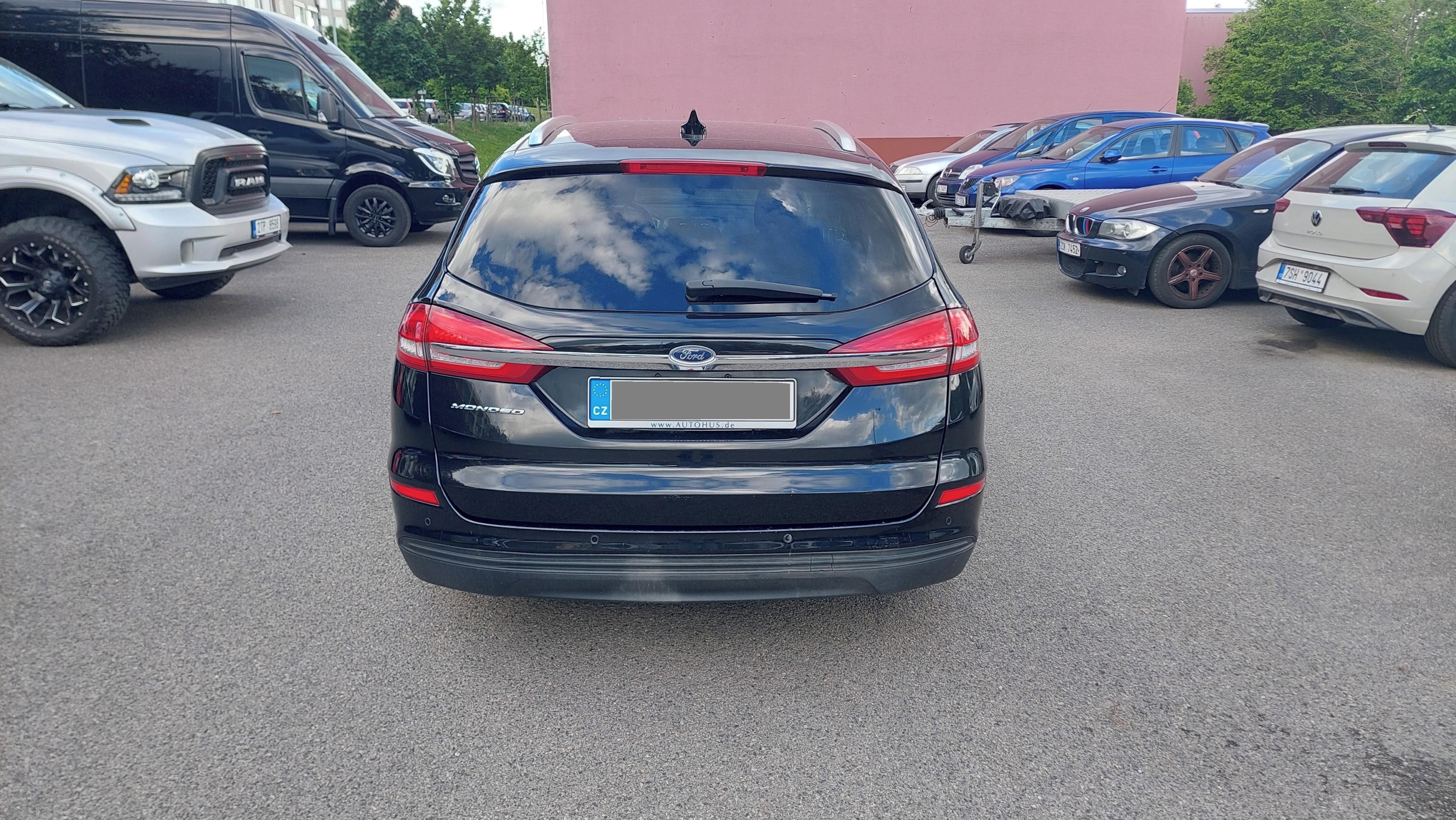 Ford Mondeo, 2.0 Ecoblue 8AT - fotka 6