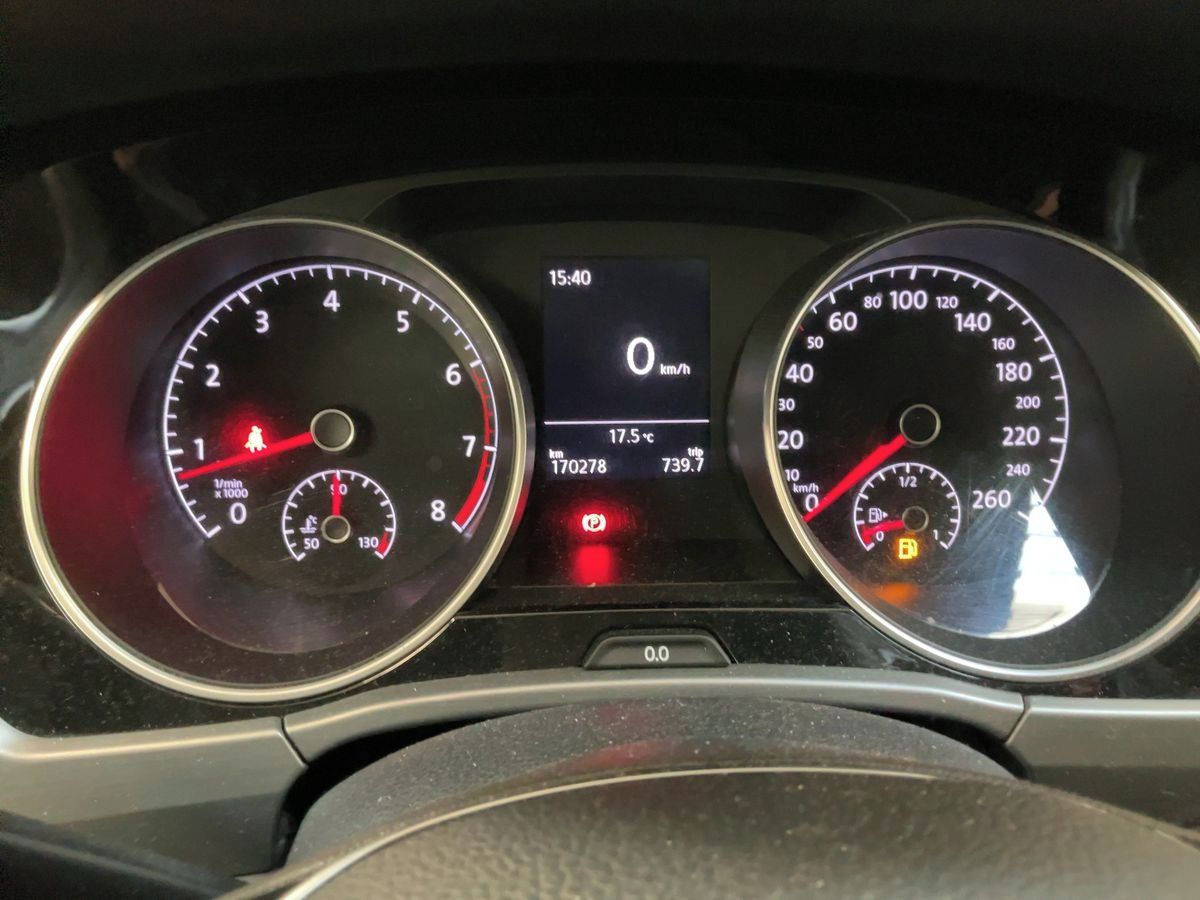 Volkswagen Touran, 1.4 Tsi 110KW PĚKNÁ VÝBAVA TOP - fotka 4