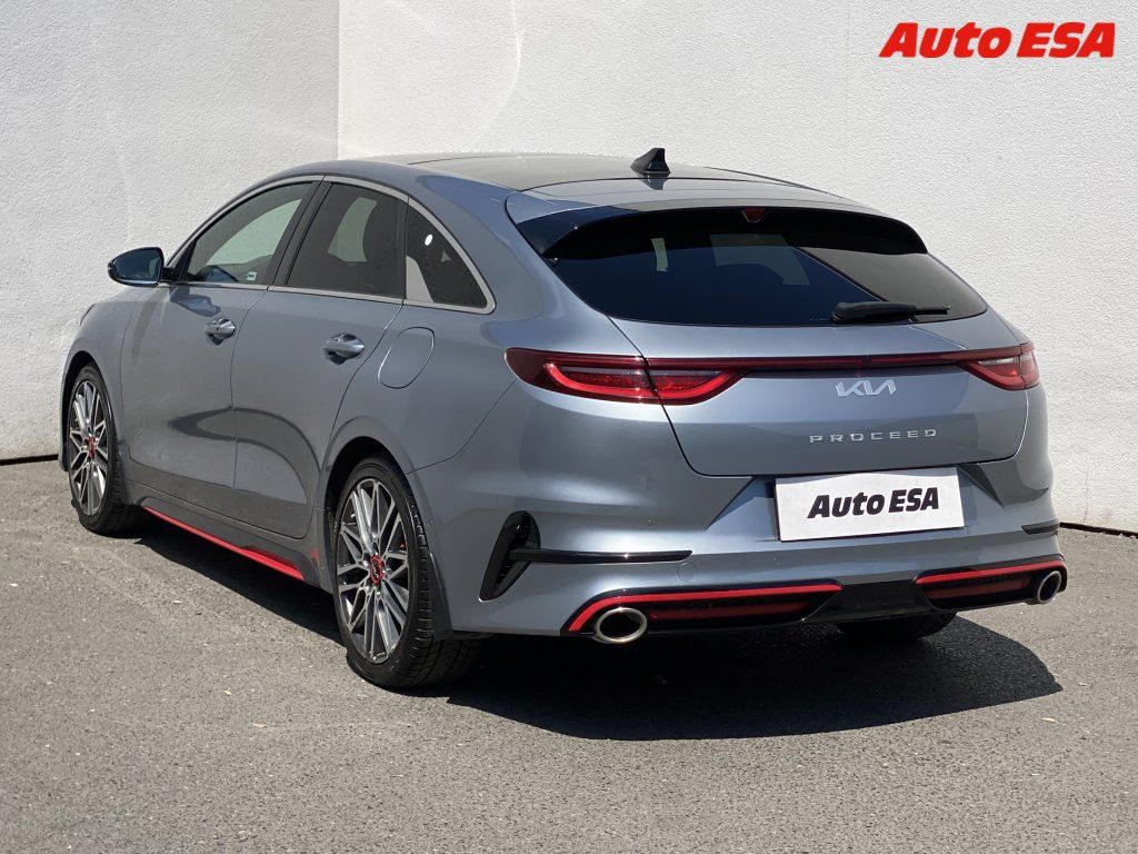 Kia ProCeed, 1.6 TGDi - fotka 6