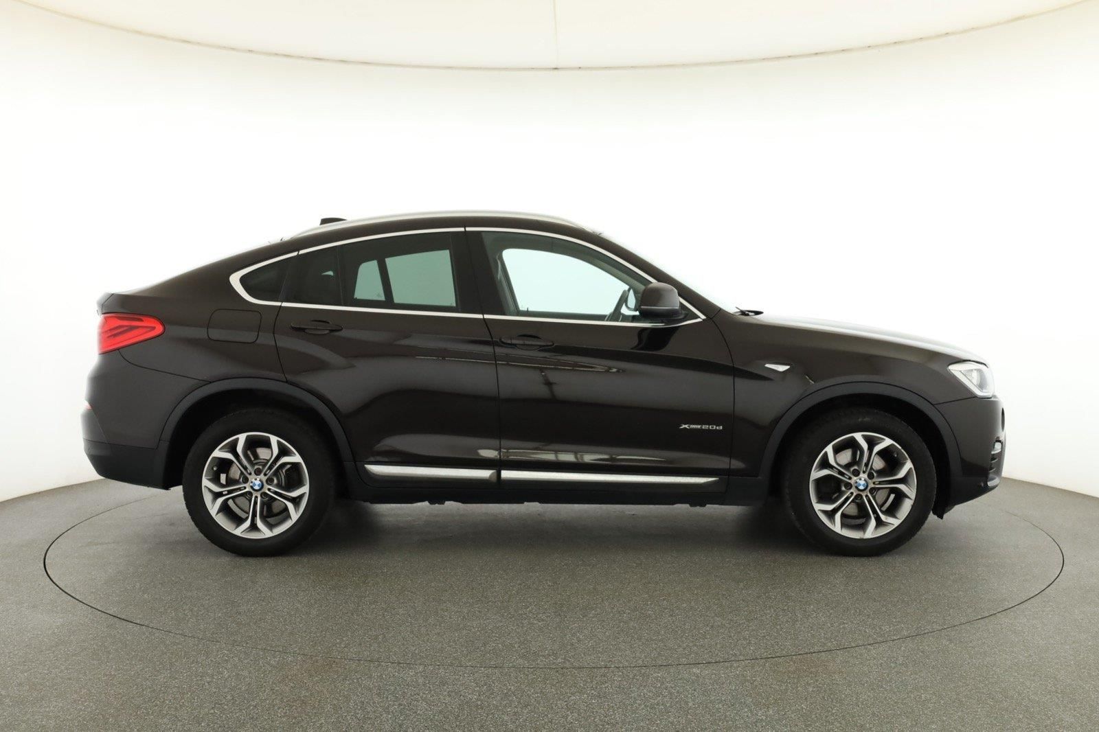 BMW X4, xDrive20d, 4X4, Automat - fotka 6
