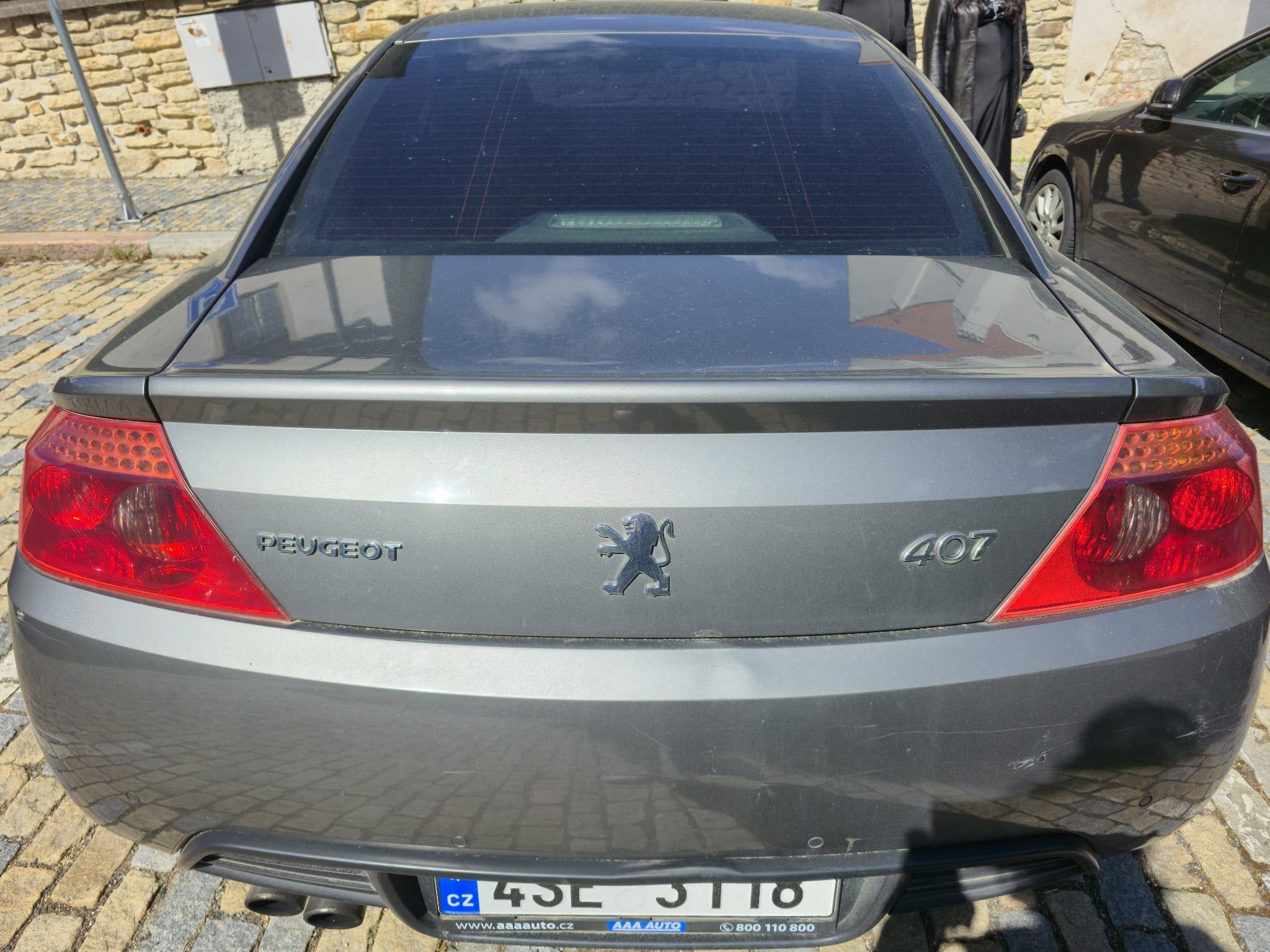Peugeot 407 - fotka 4