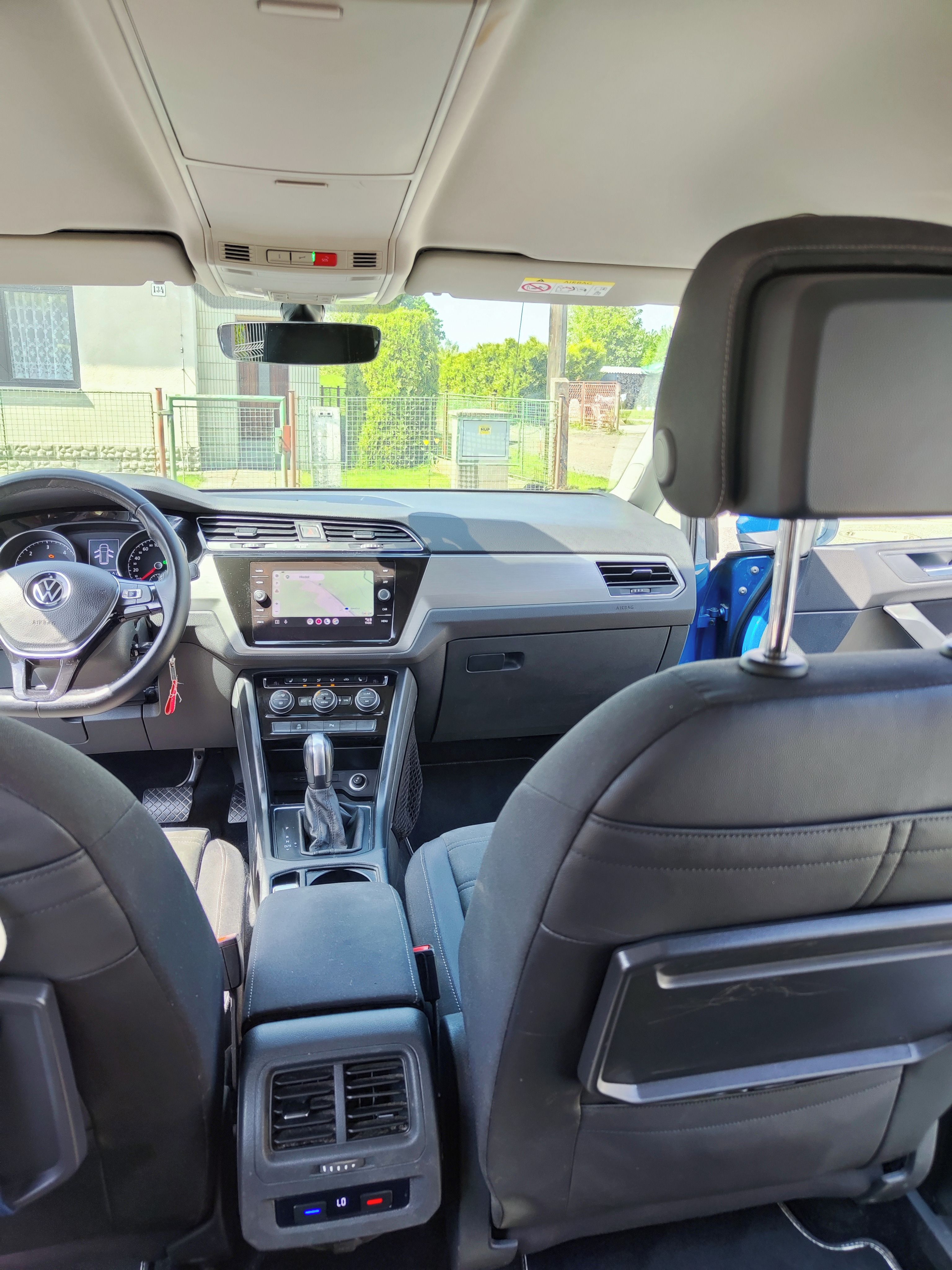Volkswagen Touran - fotka 2