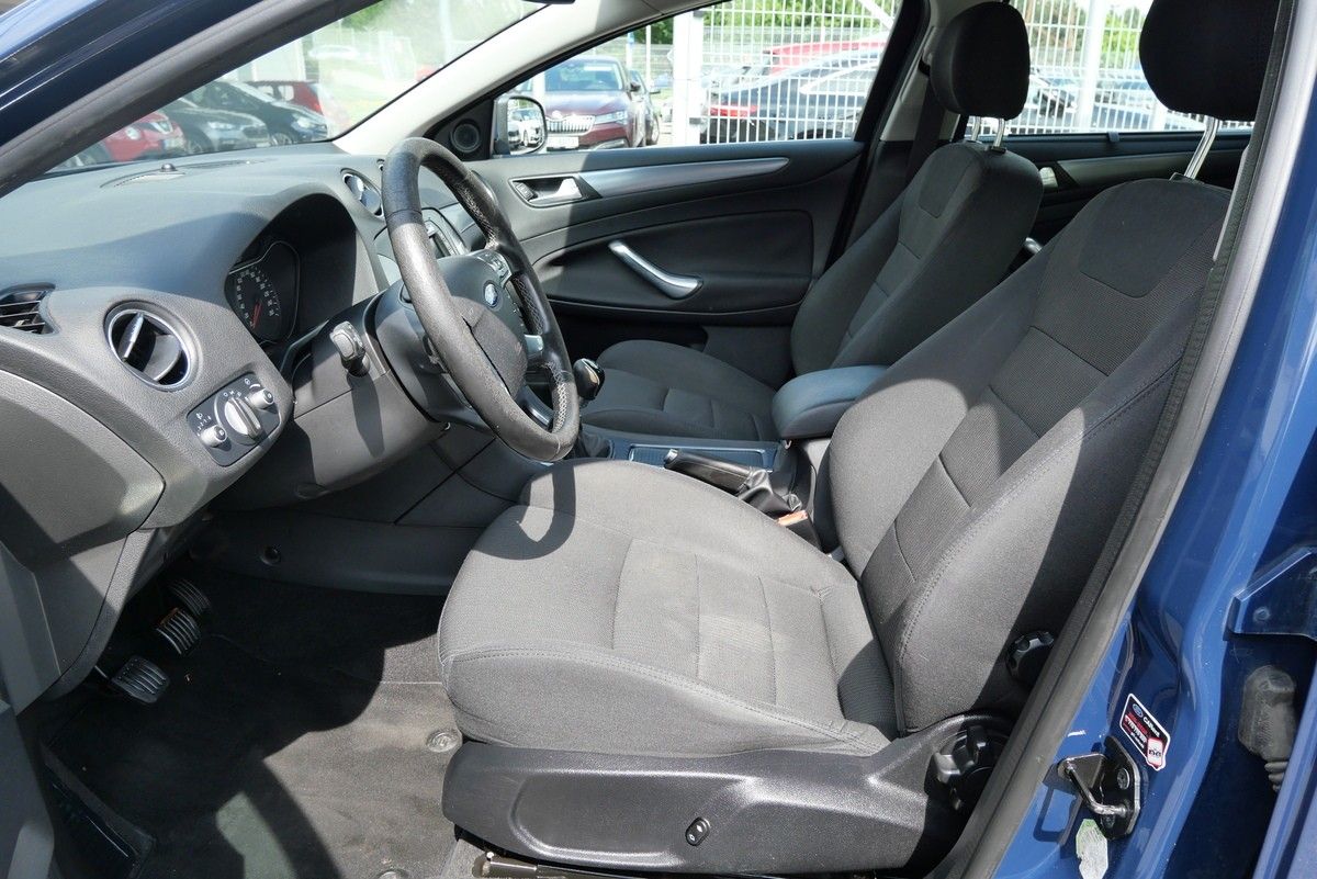 Ford Mondeo, 2.0 TDCi 120 kW Titanium - fotka 6