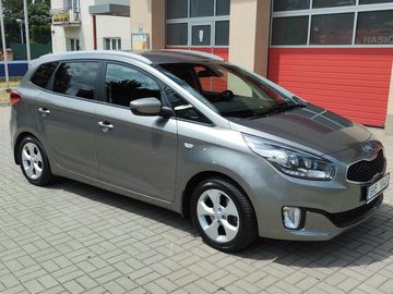Kia Carens najeto jen 64000 Km