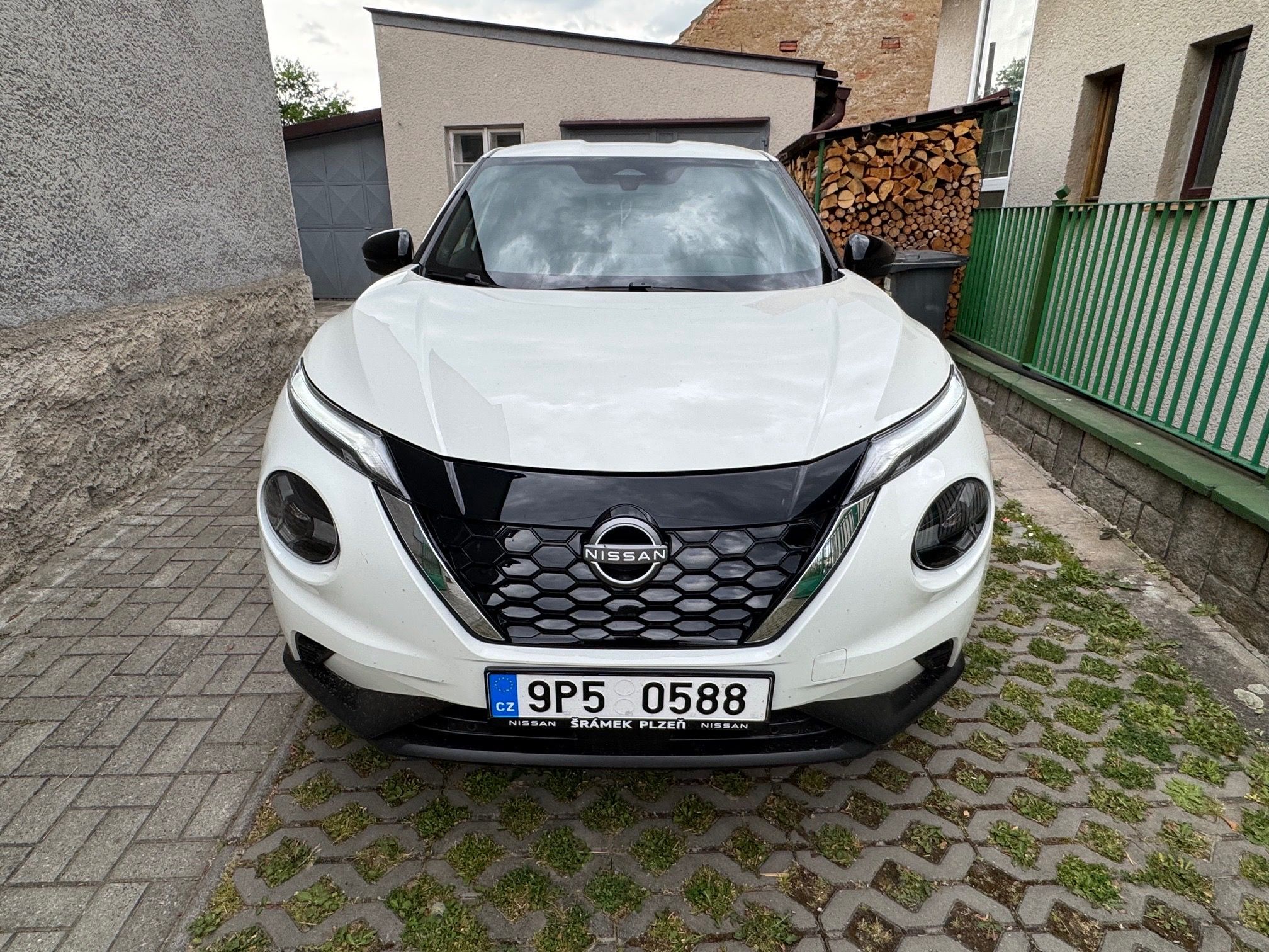 Nissan Juke, 1,6 HEV FL N-Connecta+ - fotka 2