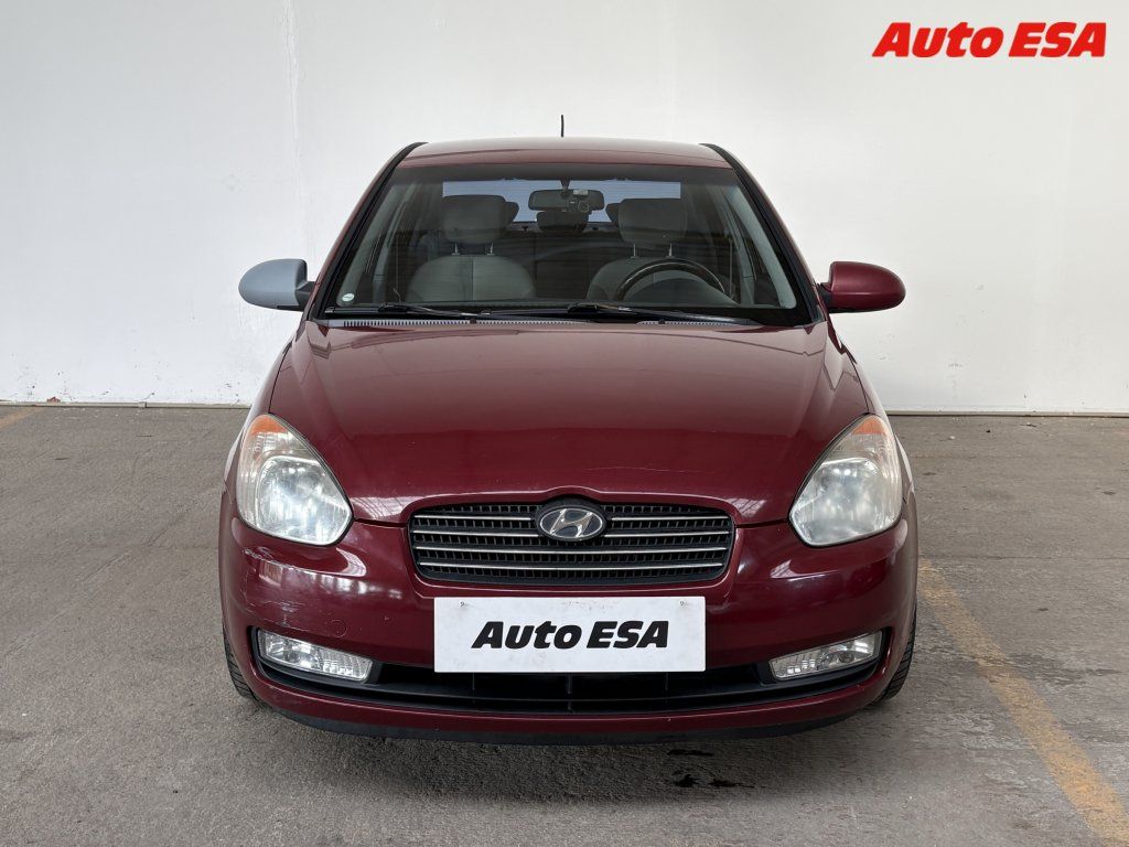 Hyundai Accent, 1.5CRDi - fotka 2
