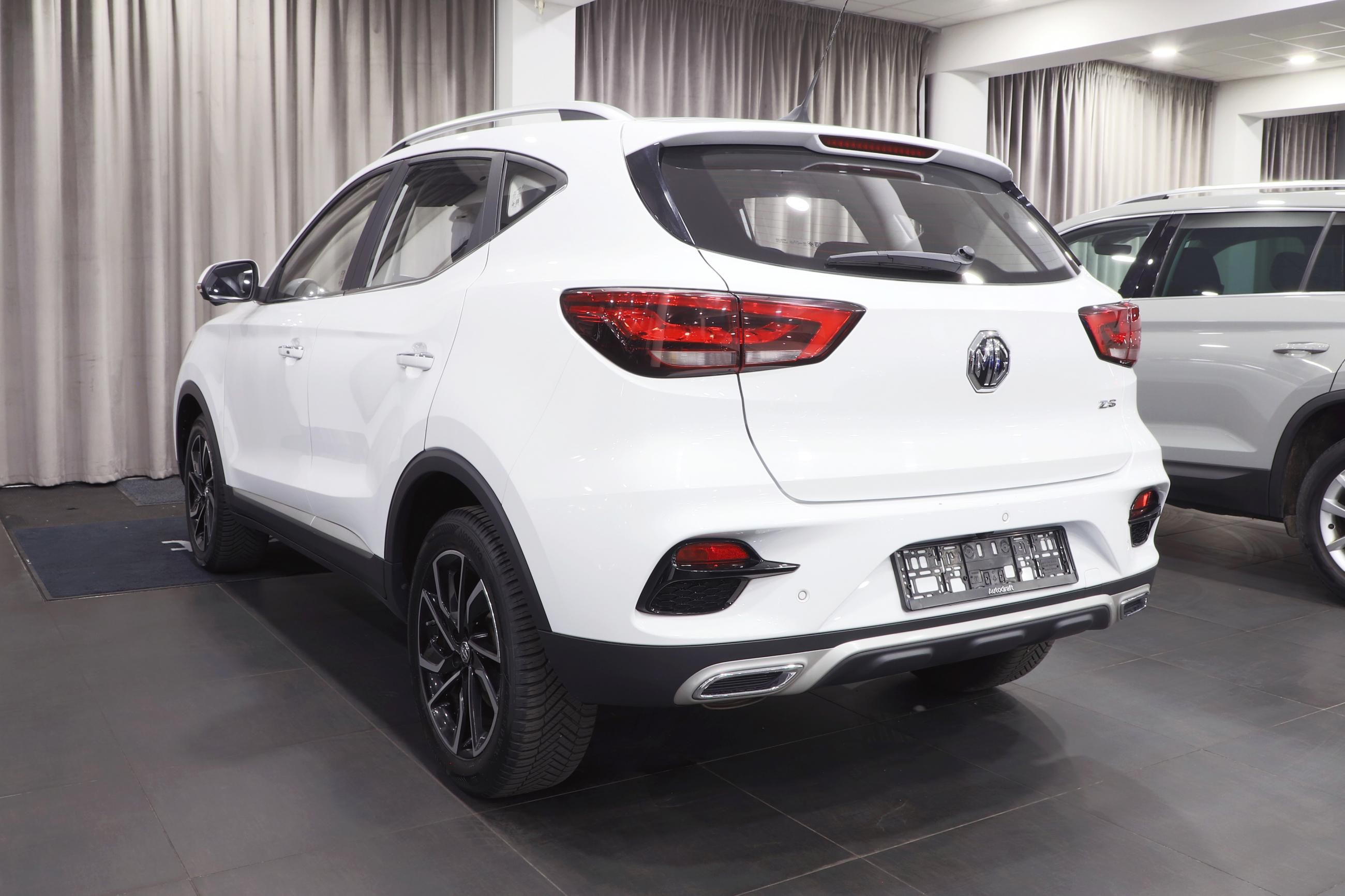 MG ZS, MG ZS 1.5 78kW Automat - fotka 4