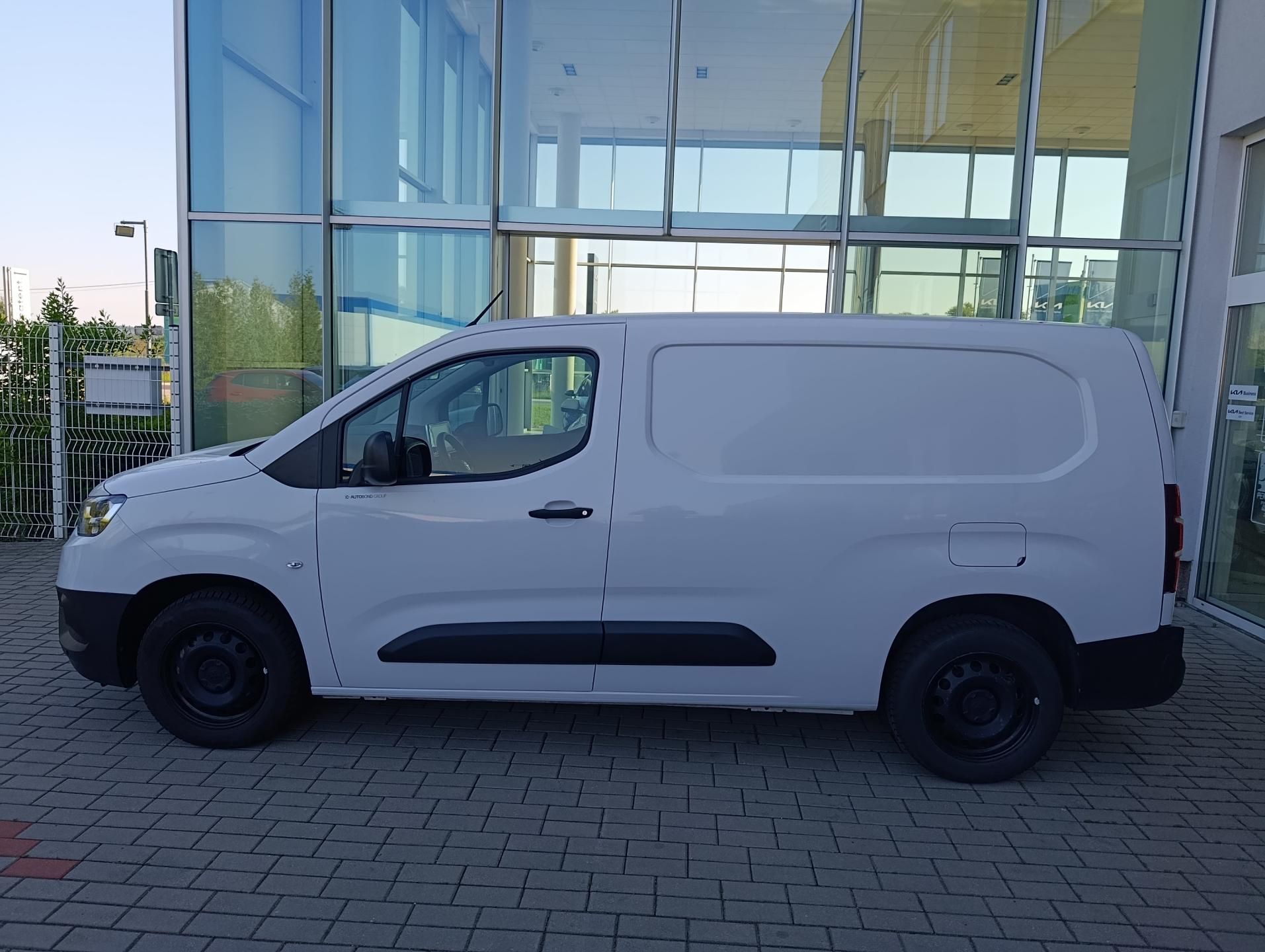 Toyota Proace City, 1.5 96kw ČR 1. MAJITEL - fotka 3
