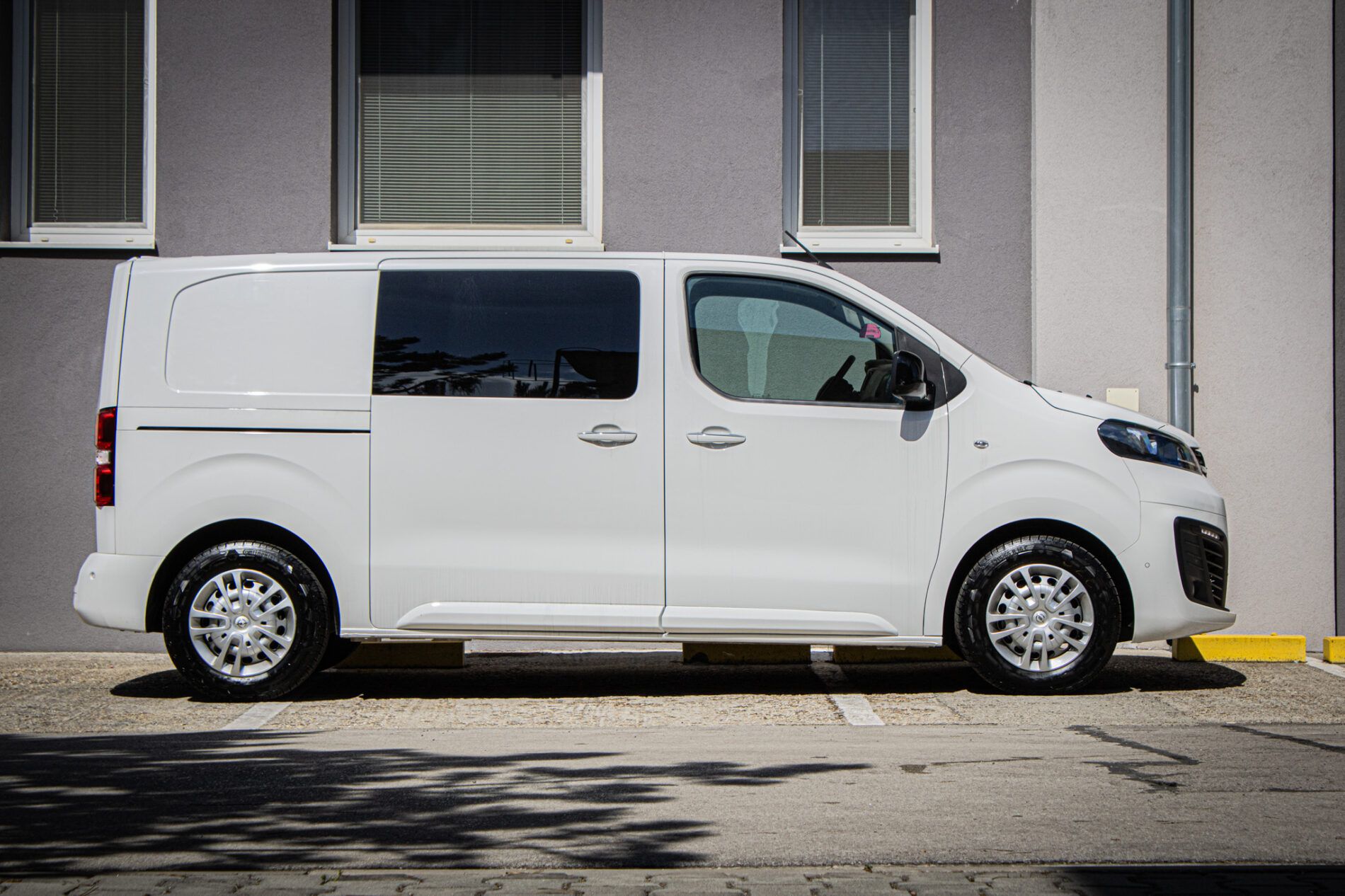 Opel Vivaro - fotka 4