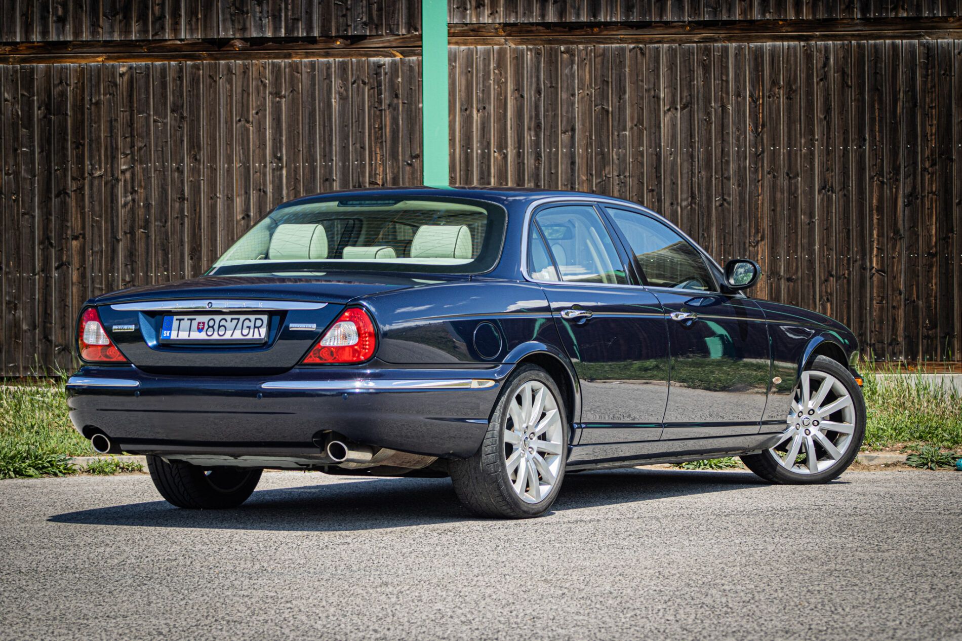 Jaguar XJ - fotka 5
