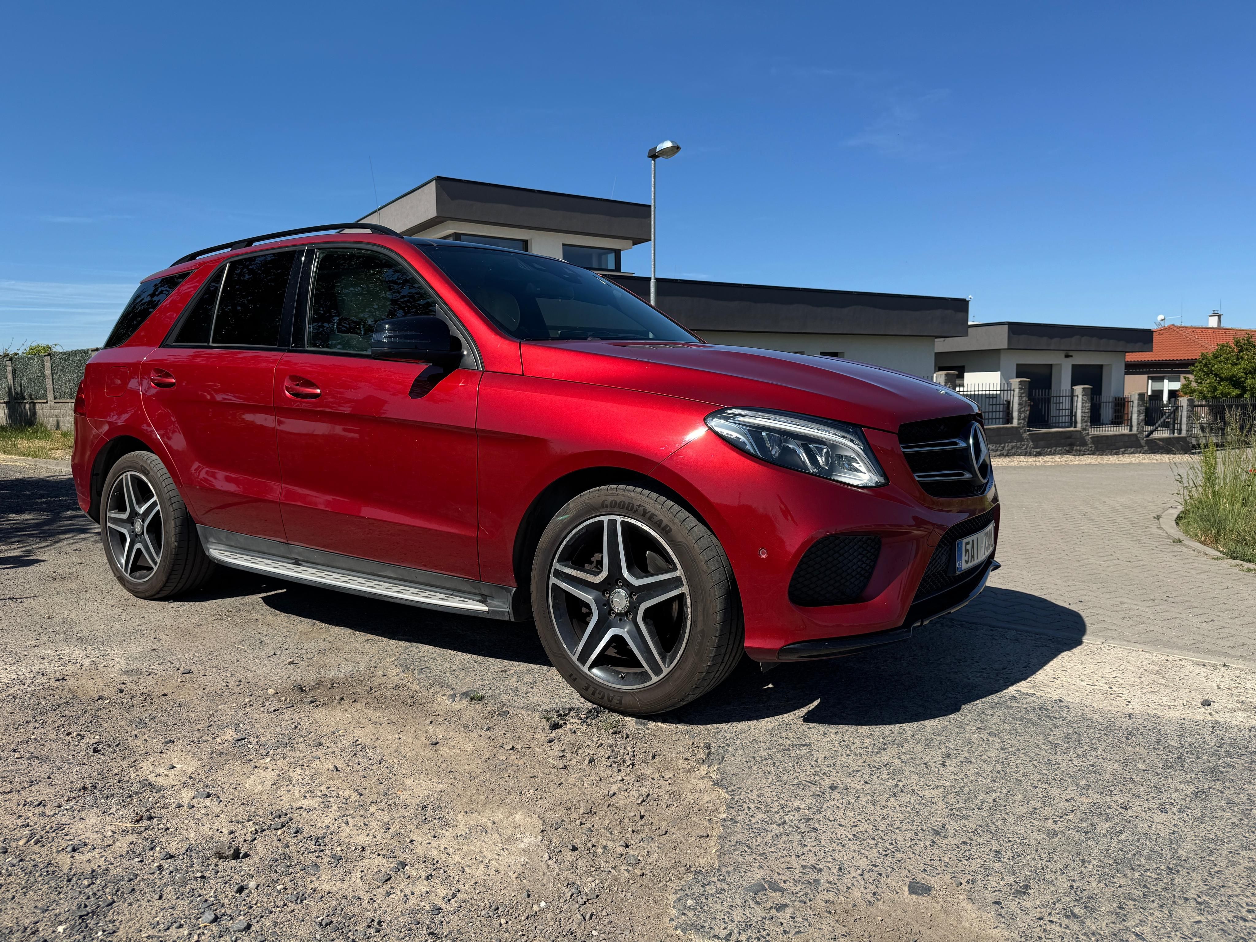 Mercedes-Benz GLE, Mercedes-Benz GLE,350d,designo - fotka 2
