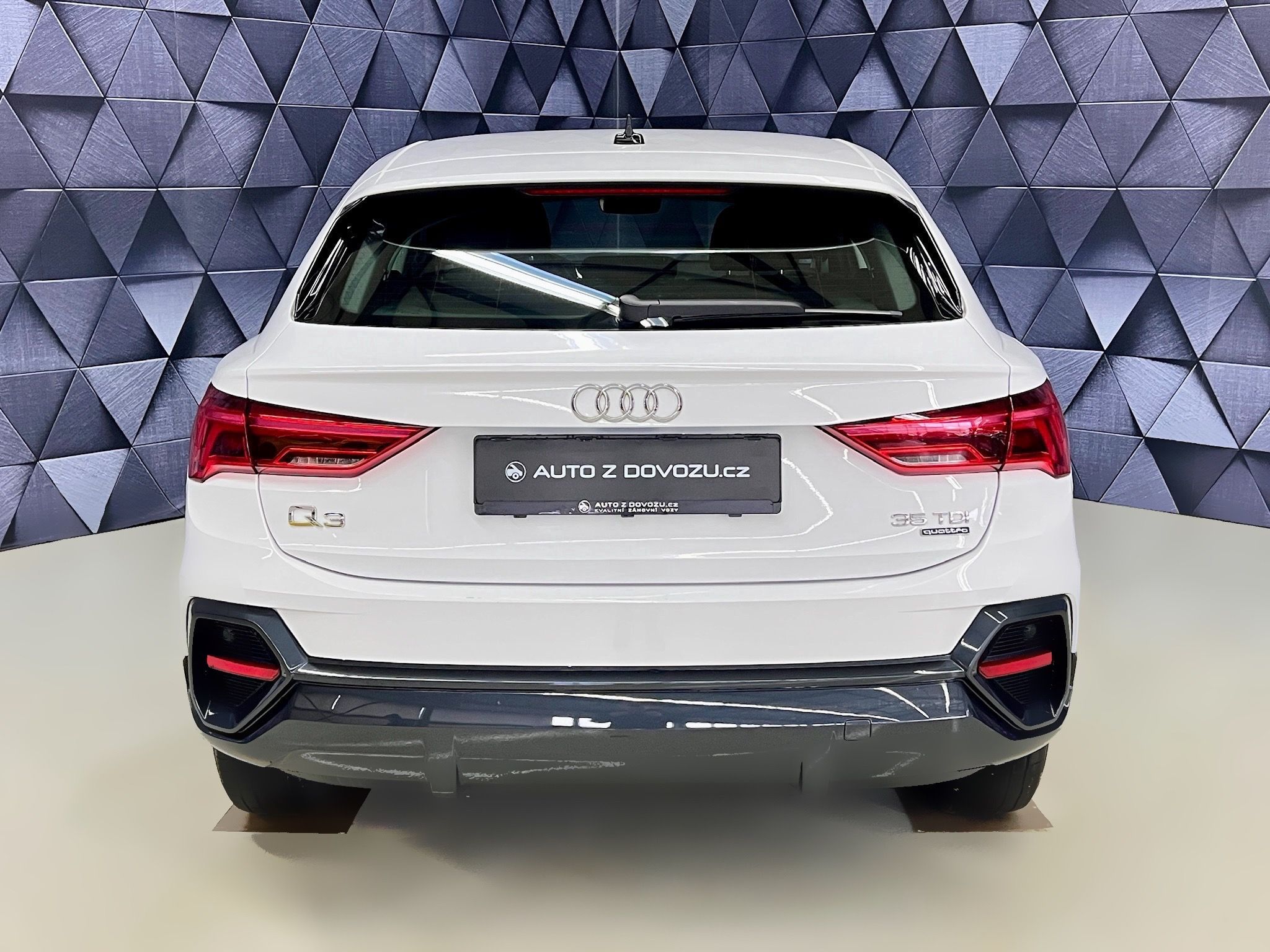 Audi Q3, 35TDI QUATTRO SB, VIRTUAL, LED - fotka 6