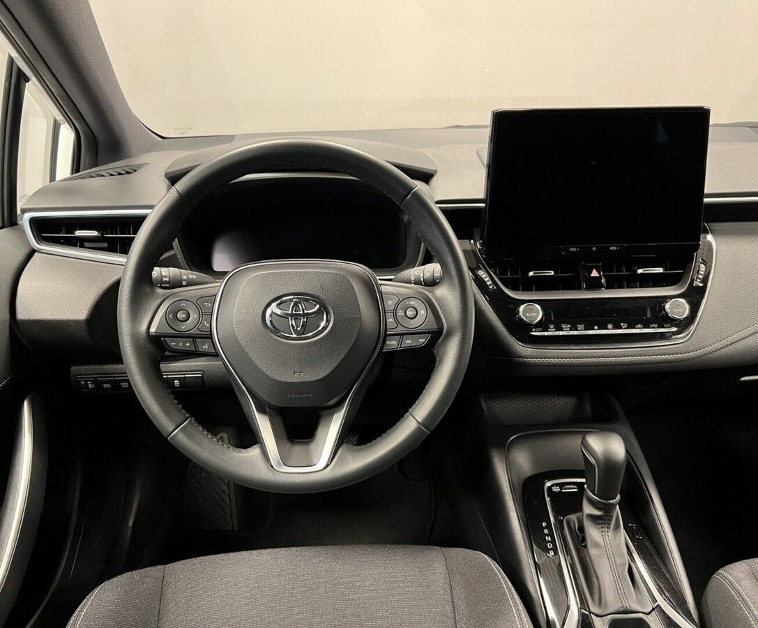 Toyota Corolla, 1,8 Hybrid AT Comfort - fotka 4