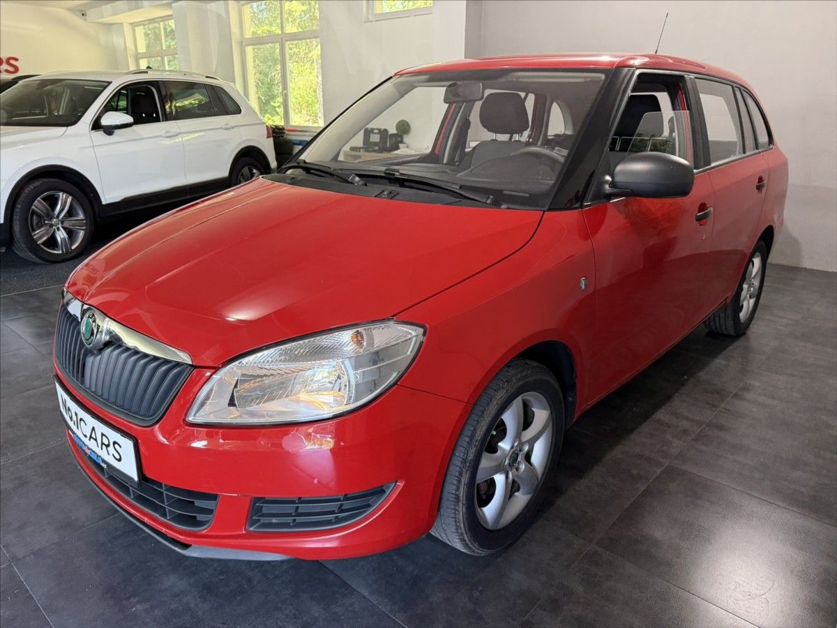 Škoda Fabia, 1,2   i ALU KOLA STK 05/2028 - fotka 3