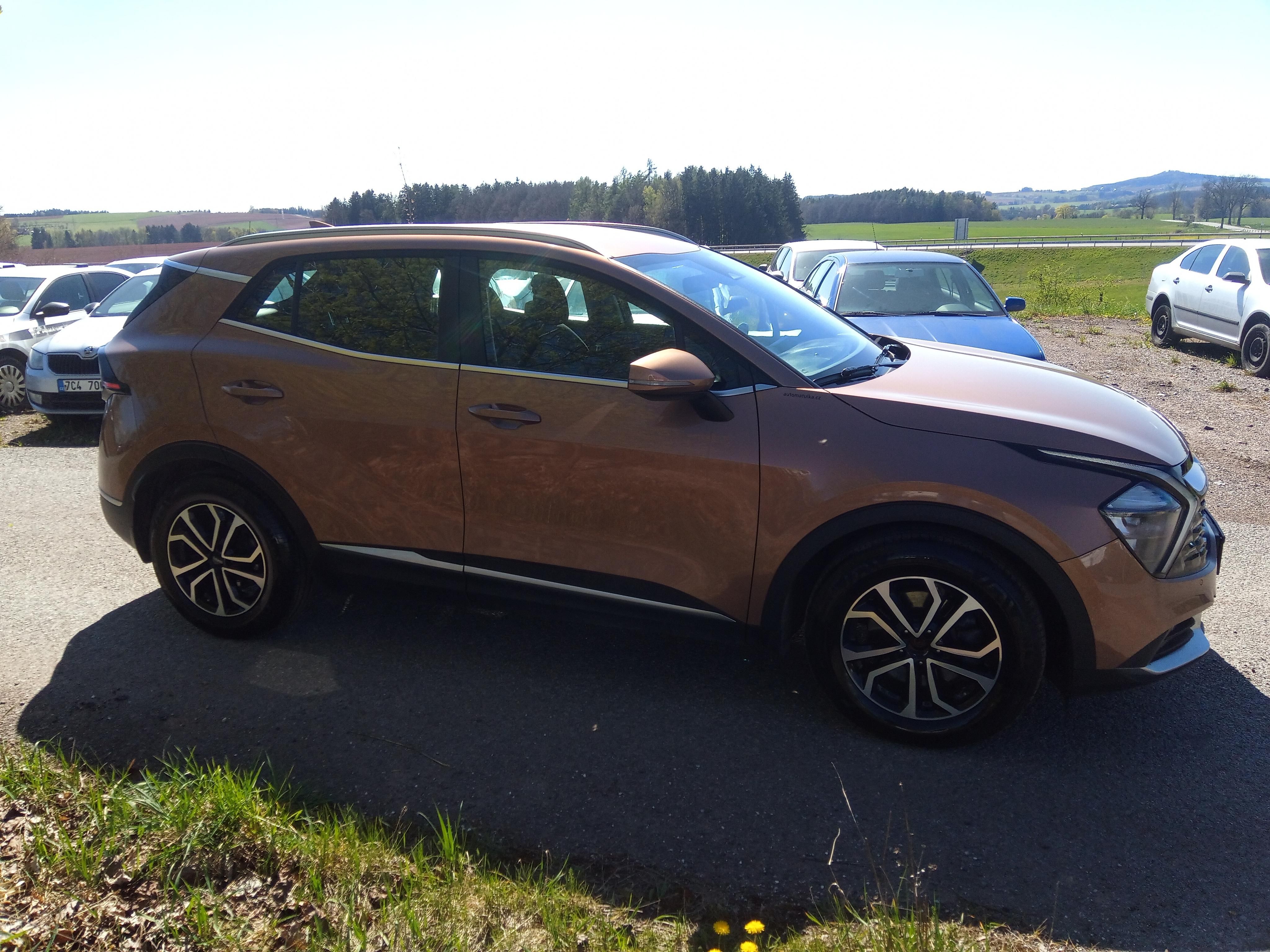Kia Sportage, 1,6 TGDi  4 X 4, serviska - fotka 6