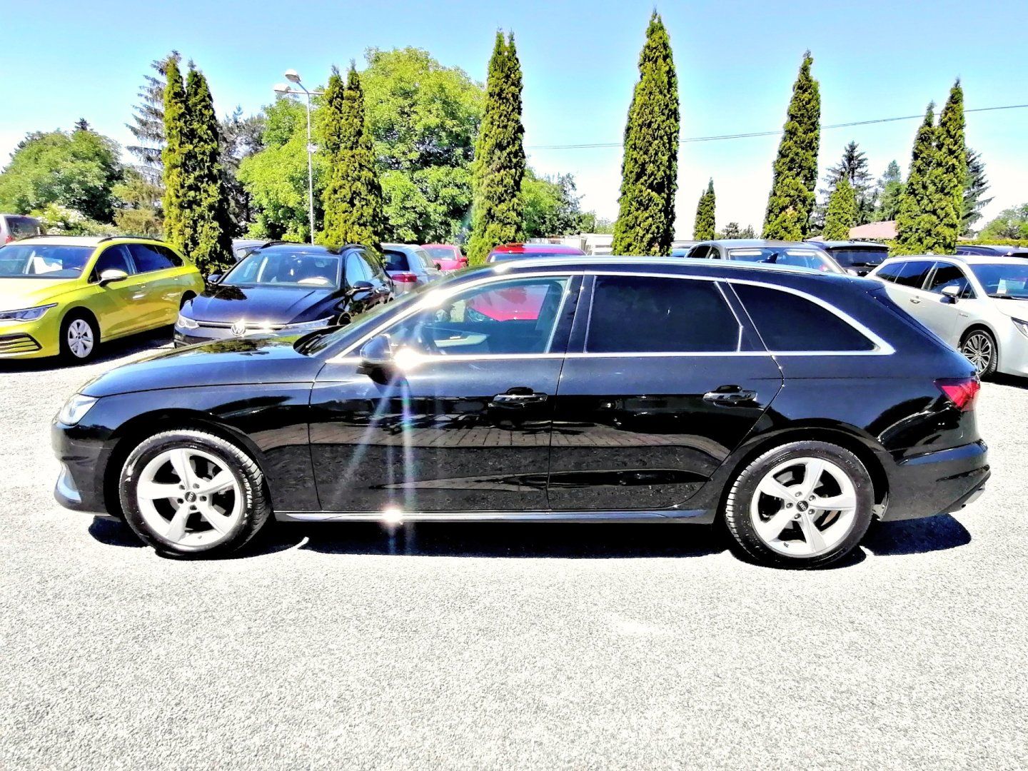 Audi A4, 2.0 35 TFSi S-Tronic Virtual - fotka 6