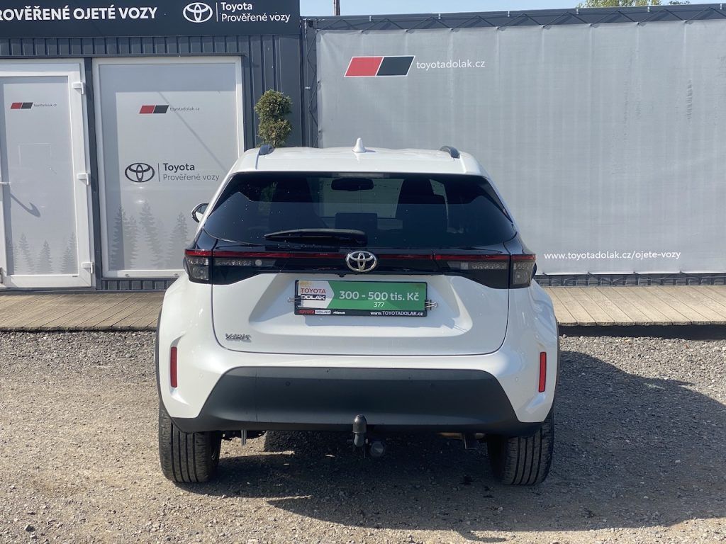 Toyota Yaris Cross, 1.5i, ČR-1m, Style Tech, tažné - fotka 6