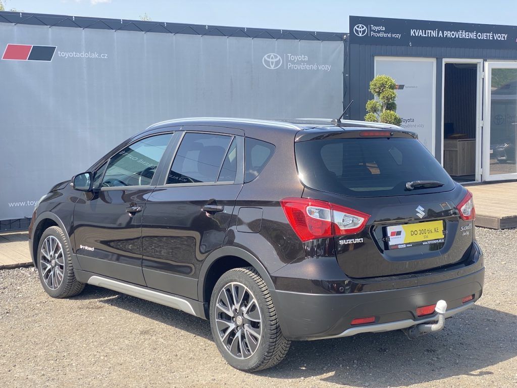Suzuki SX4 S-Cross, 1.6i, tažné, klima, automat - fotka 5