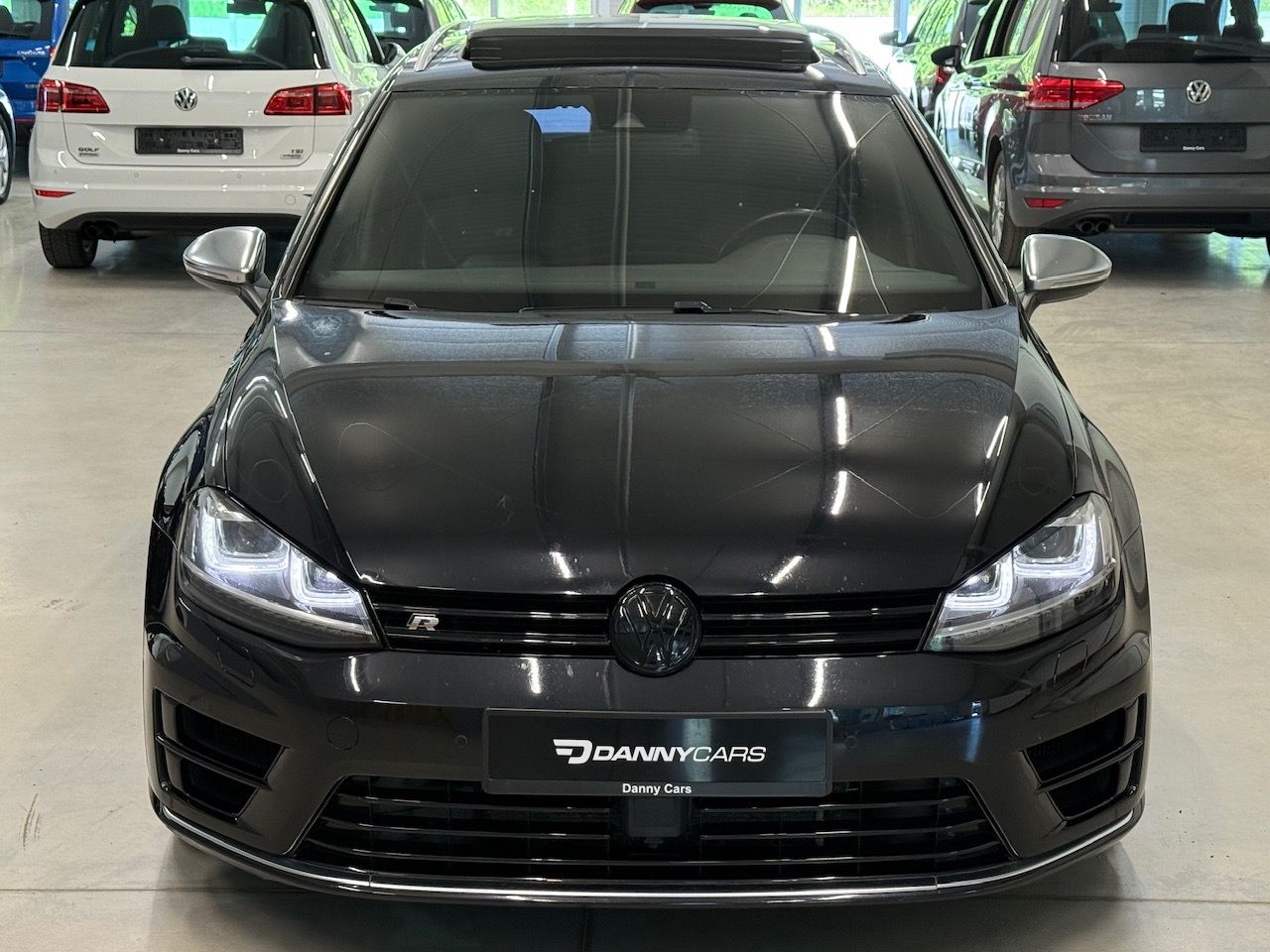 Volkswagen Golf, R 2.0TSI VARIANT 4x4 DSG - fotka 5