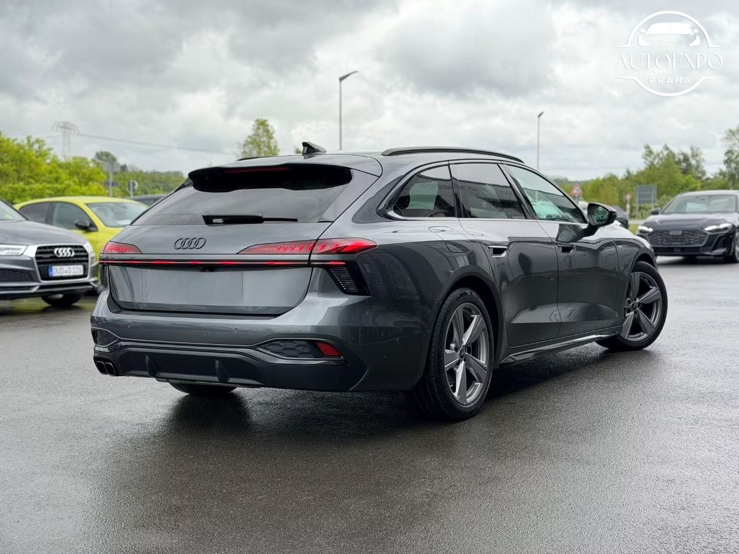 Audi A6, Avant TDI S Line Black - fotka 3