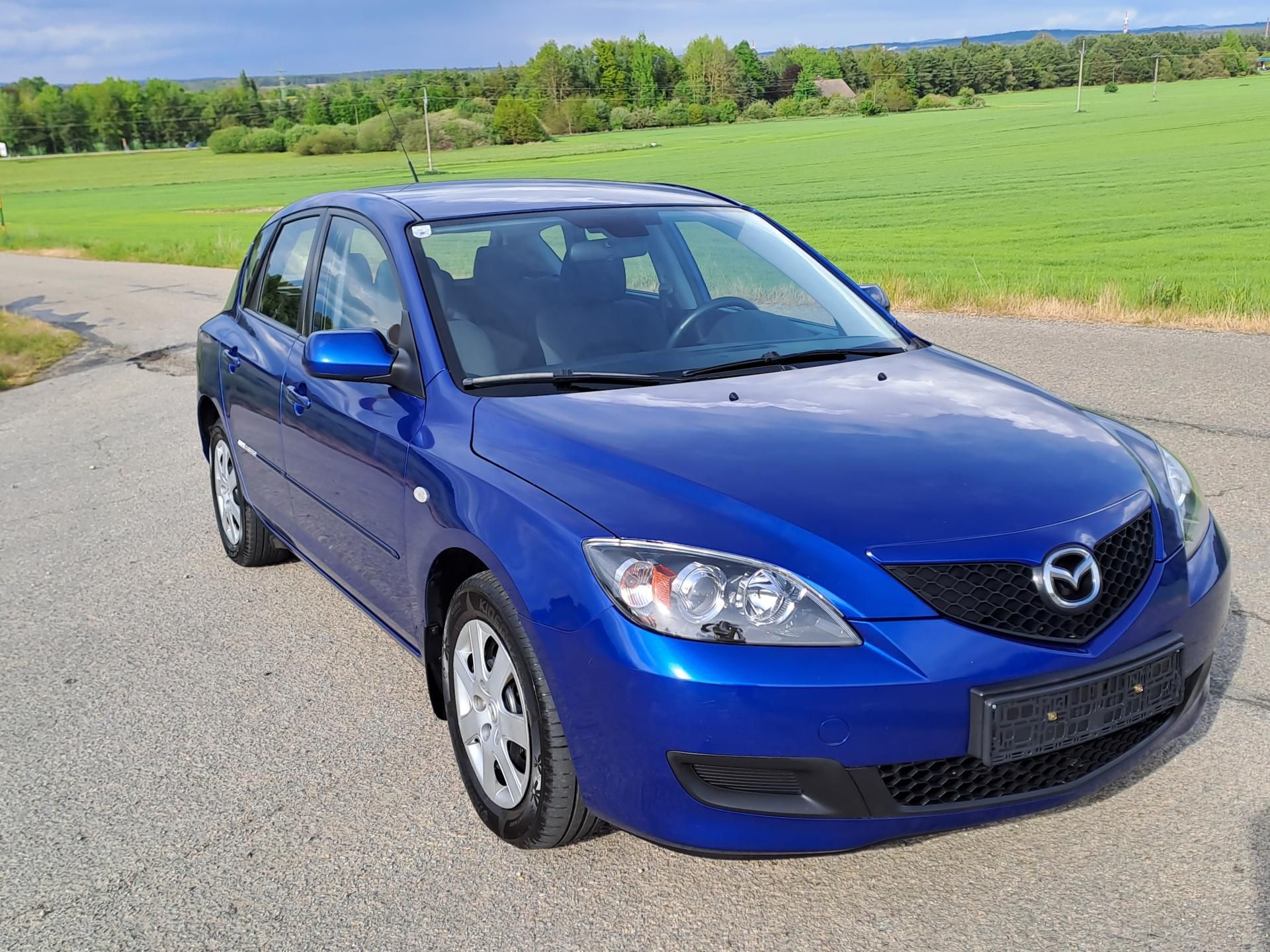Mazda 3, 1.4i DOLOŽENÉ KM, 2 x KOLA - fotka 3