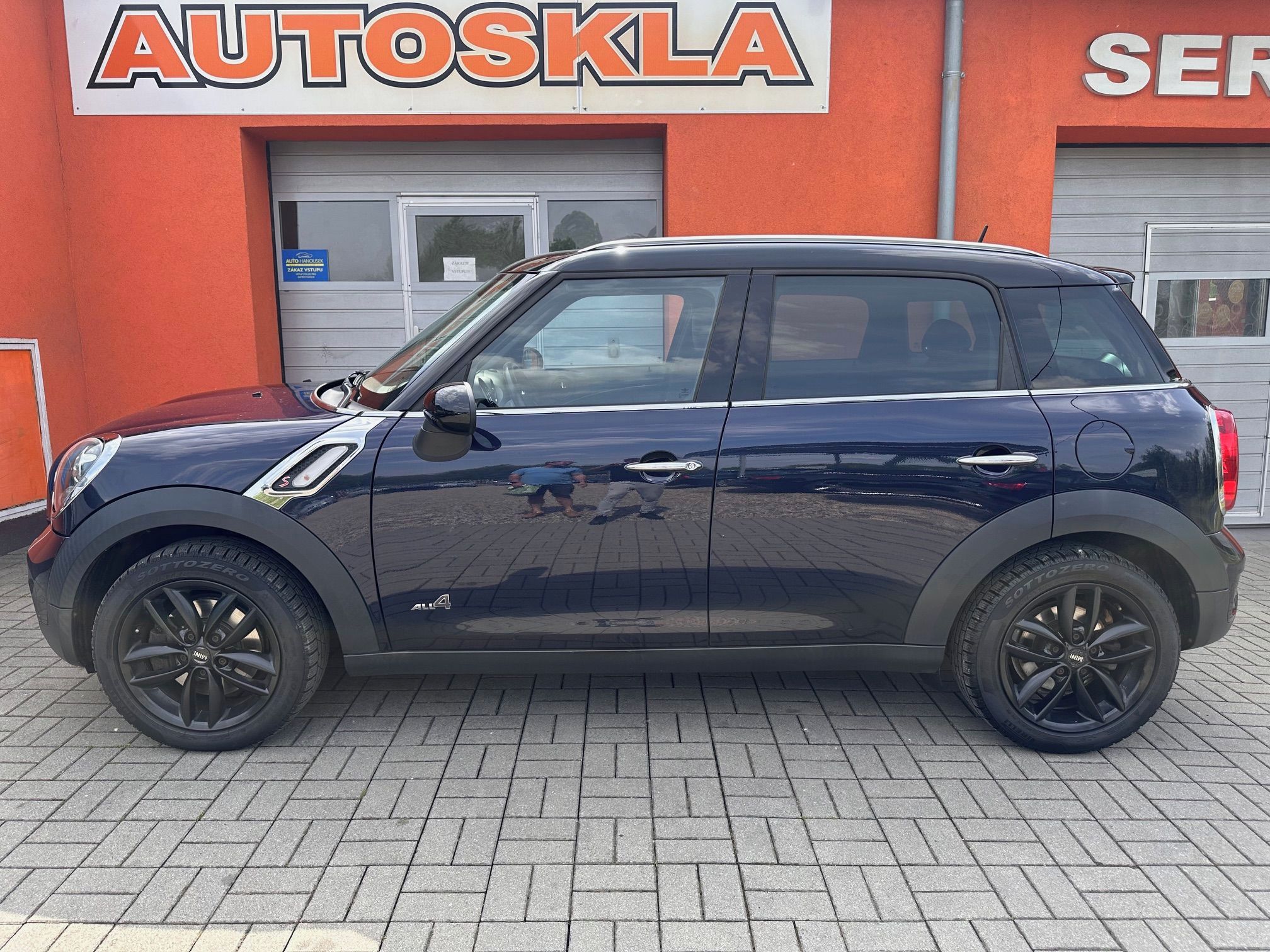 Mini Cooper S, 1.6i ALL4 135KW - fotka 3