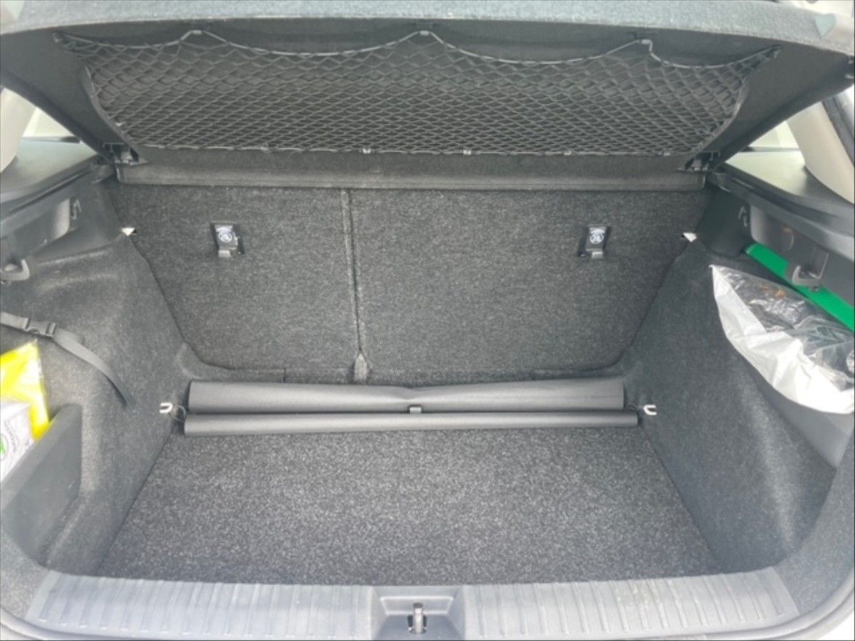 Škoda Kamiq, 1,5 TSI 110 Ambition - fotka 6