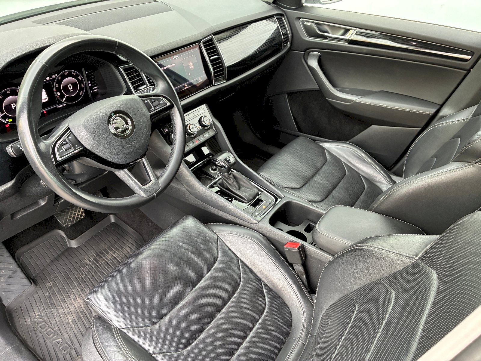 Škoda Kodiaq, 2,0 TSI / 140 kW Style DSG 4x4 - fotka 5