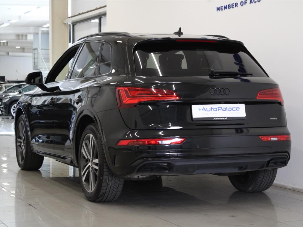 Audi Q5, 2,0 55TFSi Q. S-Line B&O ČR - fotka 3