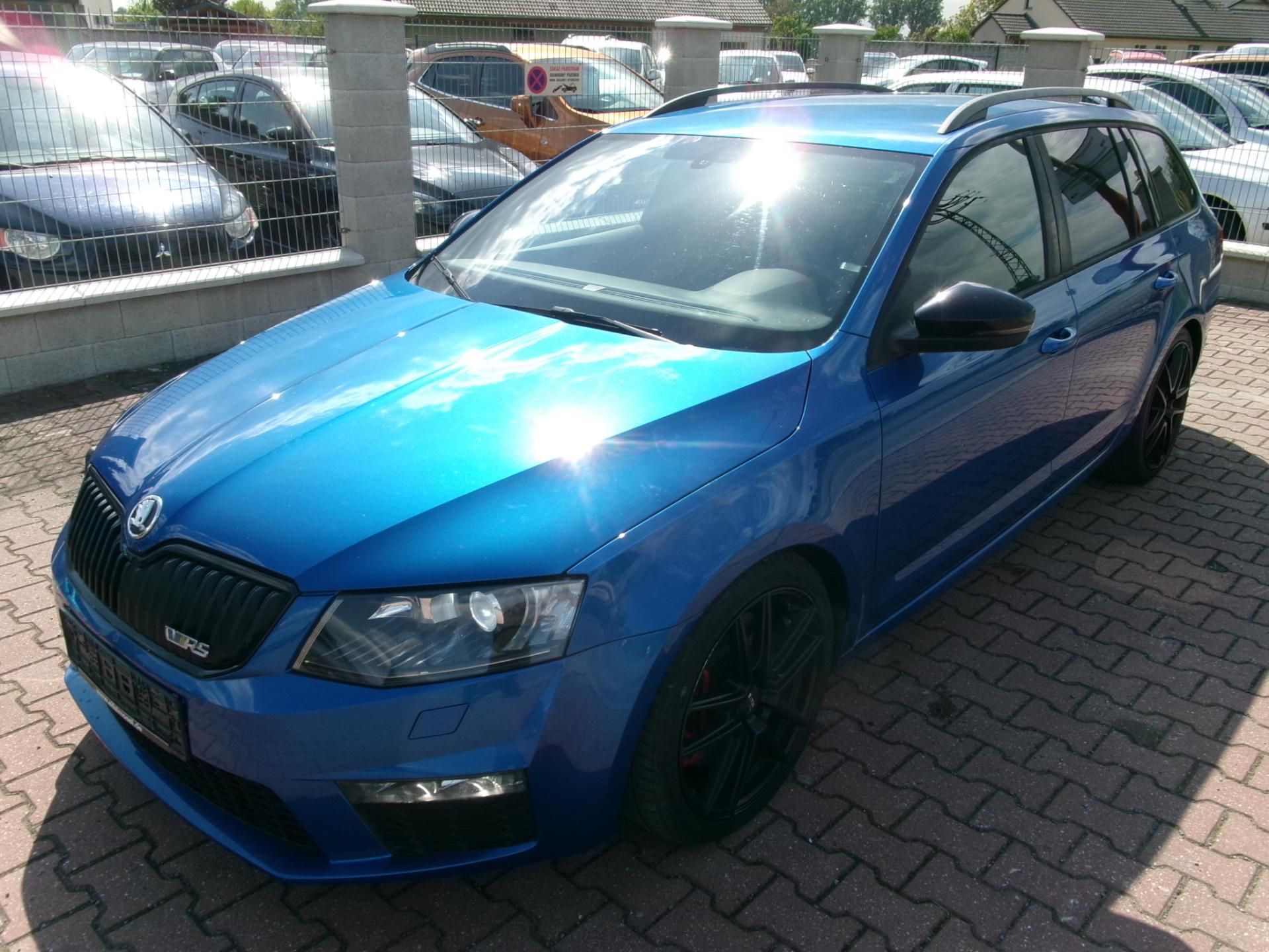 Škoda Octavia, 2,0TSi VRS AC TEMP VÝHŘEV - fotka 2