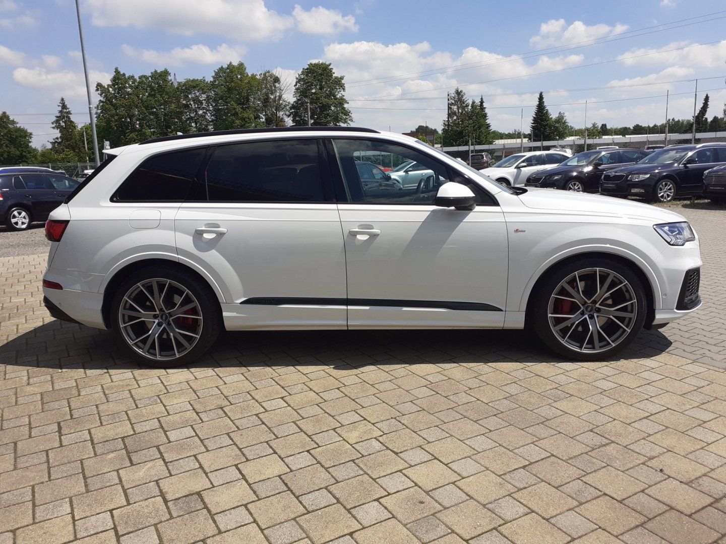Audi Q7, 50 TDi 4x4 S -Line Mild Hybrid - fotka 3