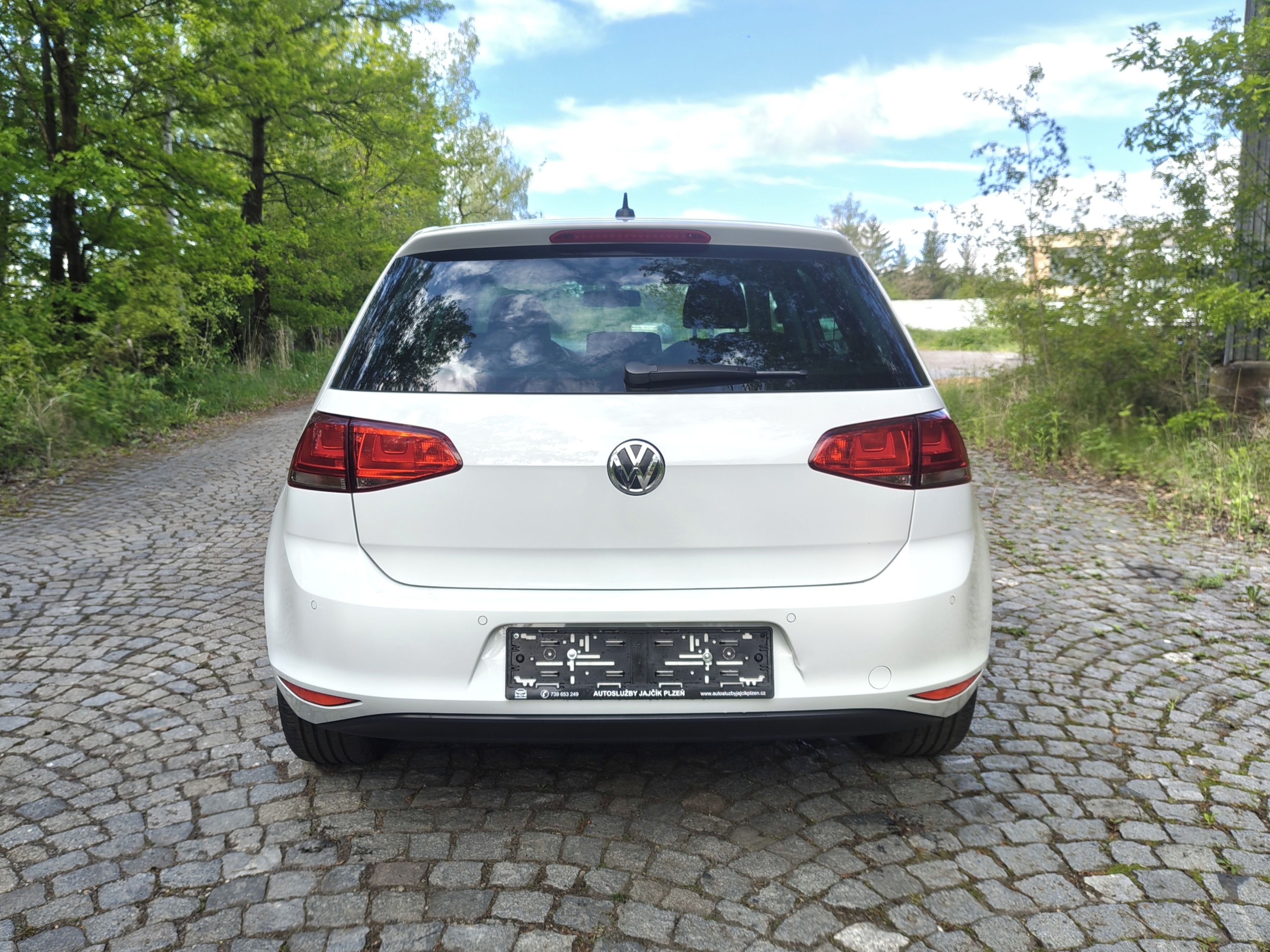 Volkswagen Golf, 1,2TSi hezký stav,pěkná výbava - fotka 6