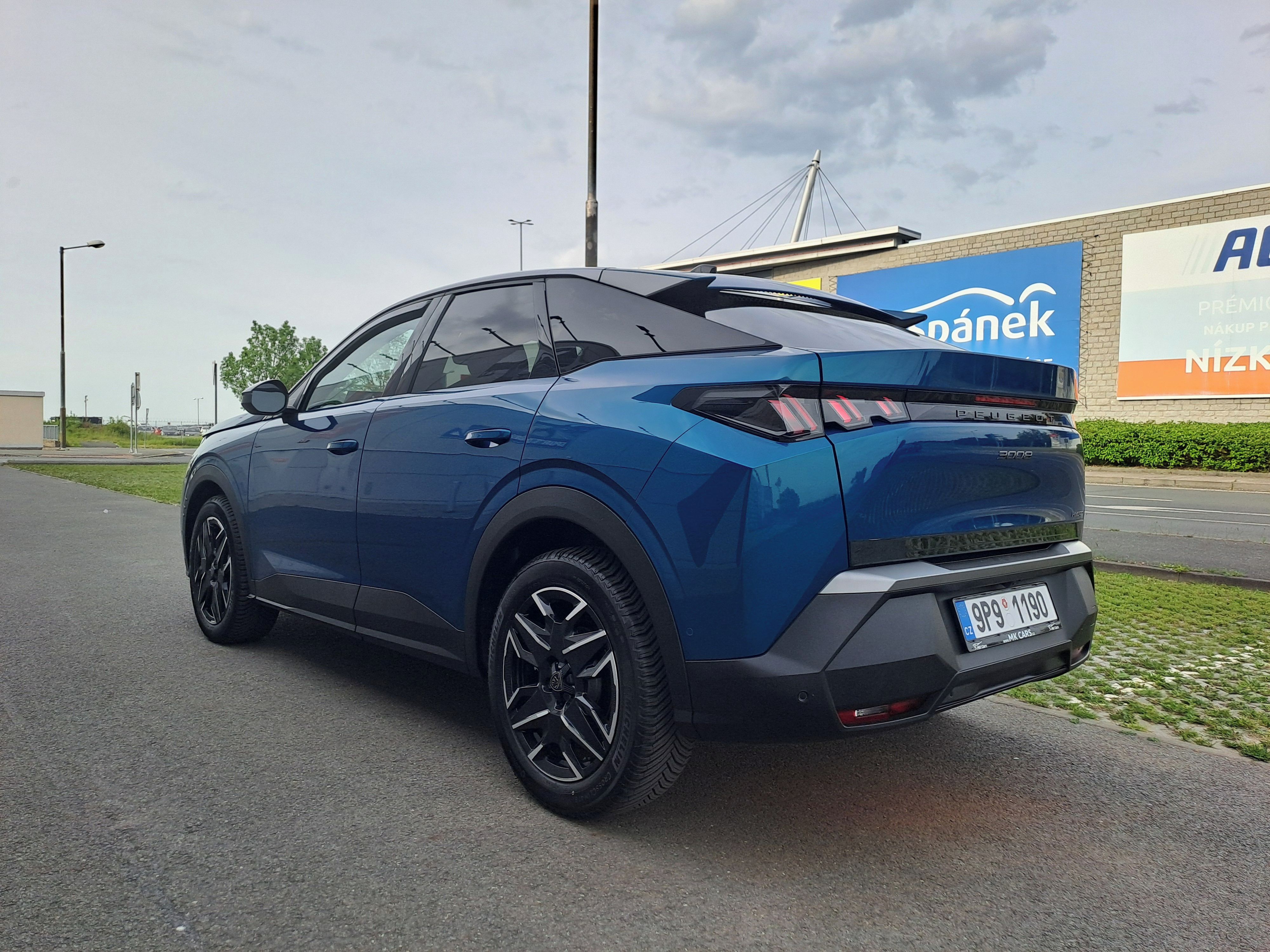 Peugeot 3008, ALLURE HYBRID EXTRA-STAV NOVÉ - fotka 5