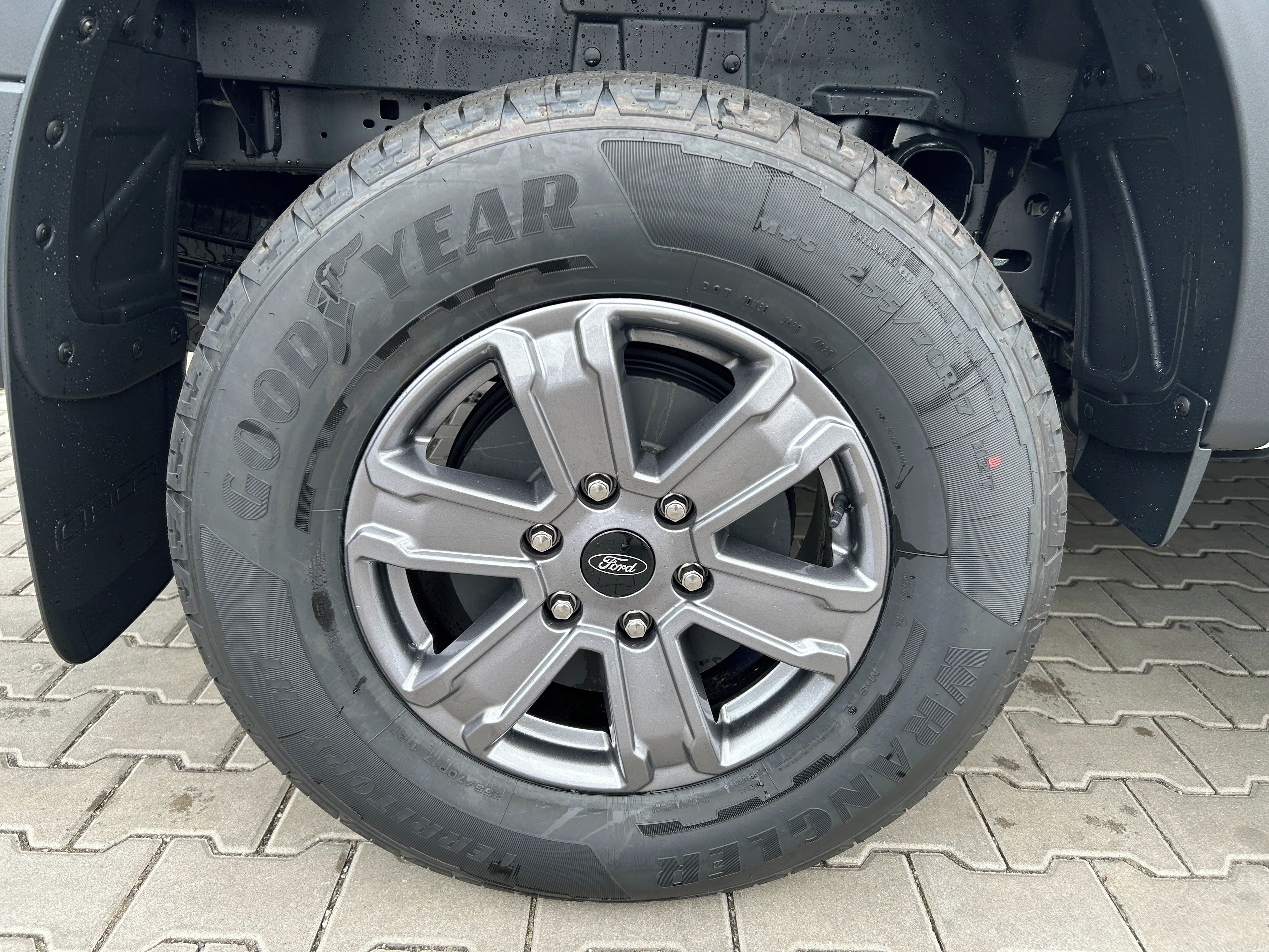 Ford Ranger, XLT 2.0 ECOBLUE 125 KW 4x4 - fotka 4