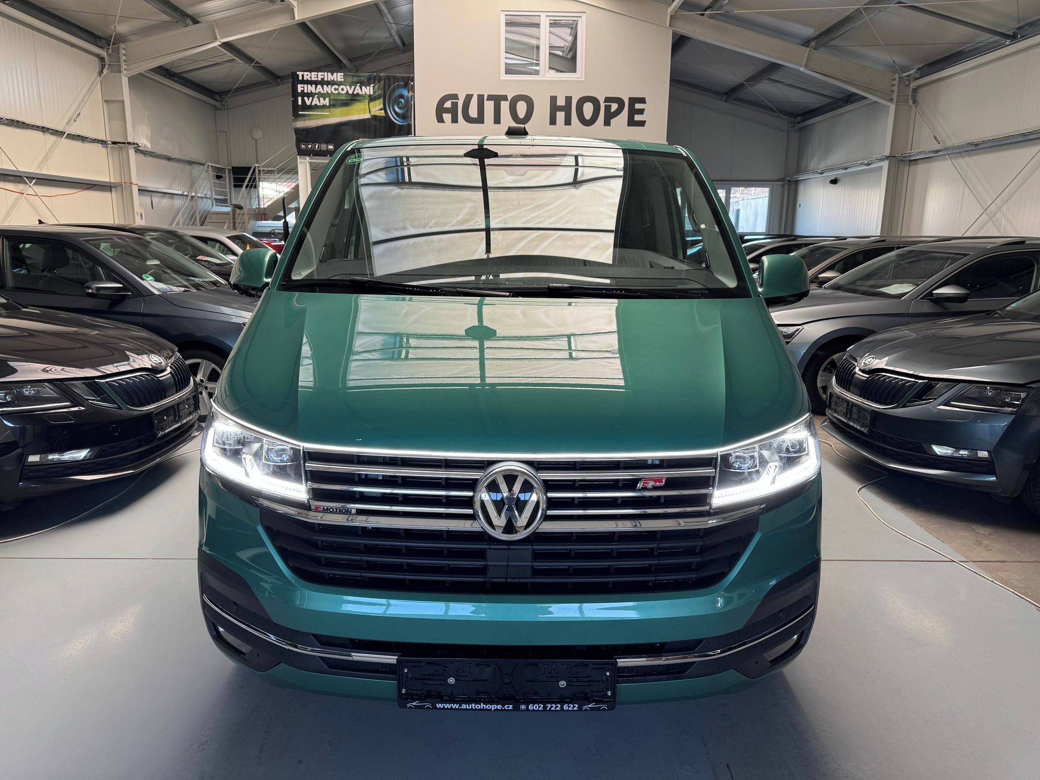 Volkswagen Multivan, 2.0TDI 150KW Highline 4MOT DSG - fotka 2