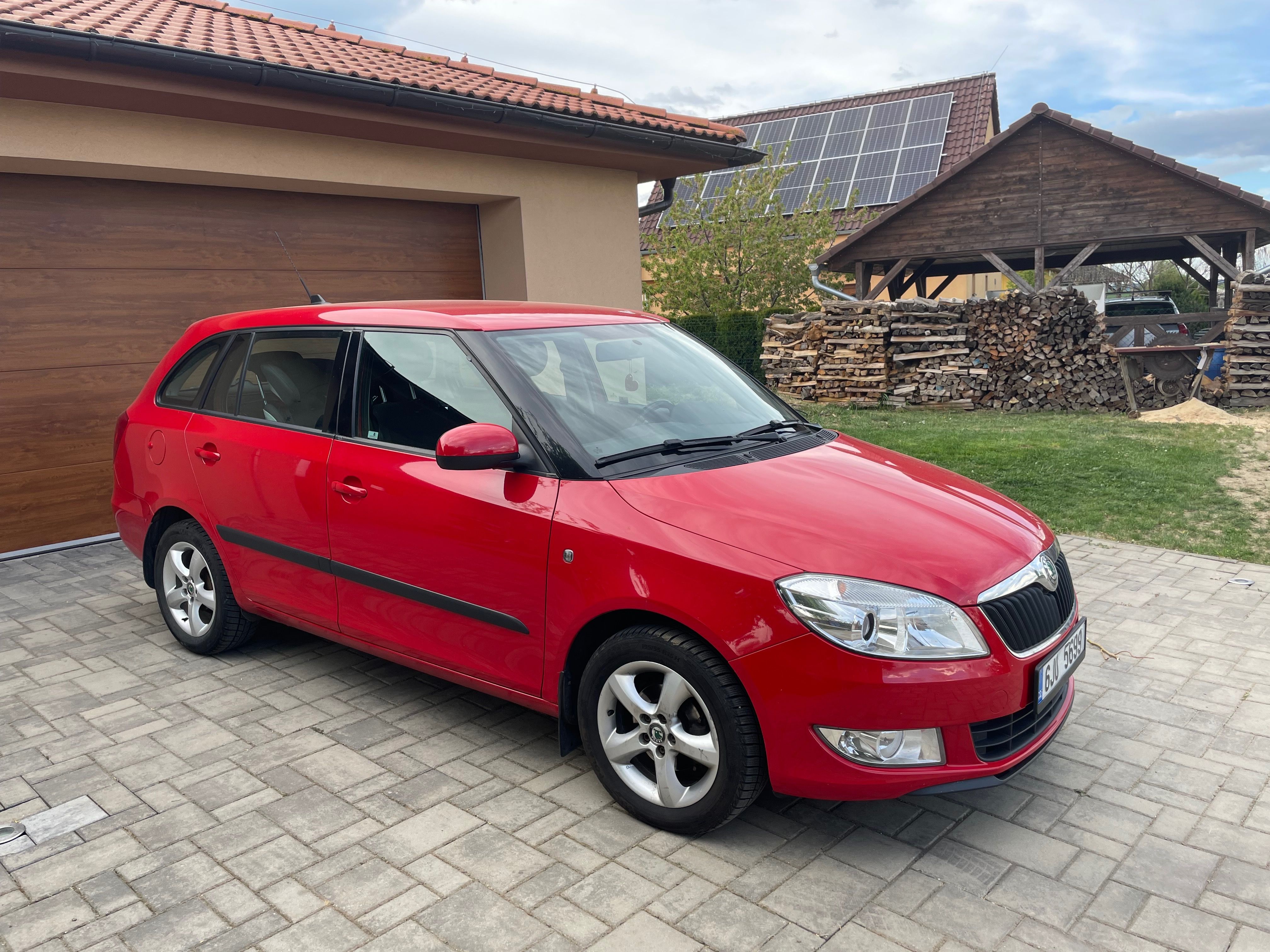 Škoda Fabia, 1.6 TDi, STK do 05/2028 - fotka 2