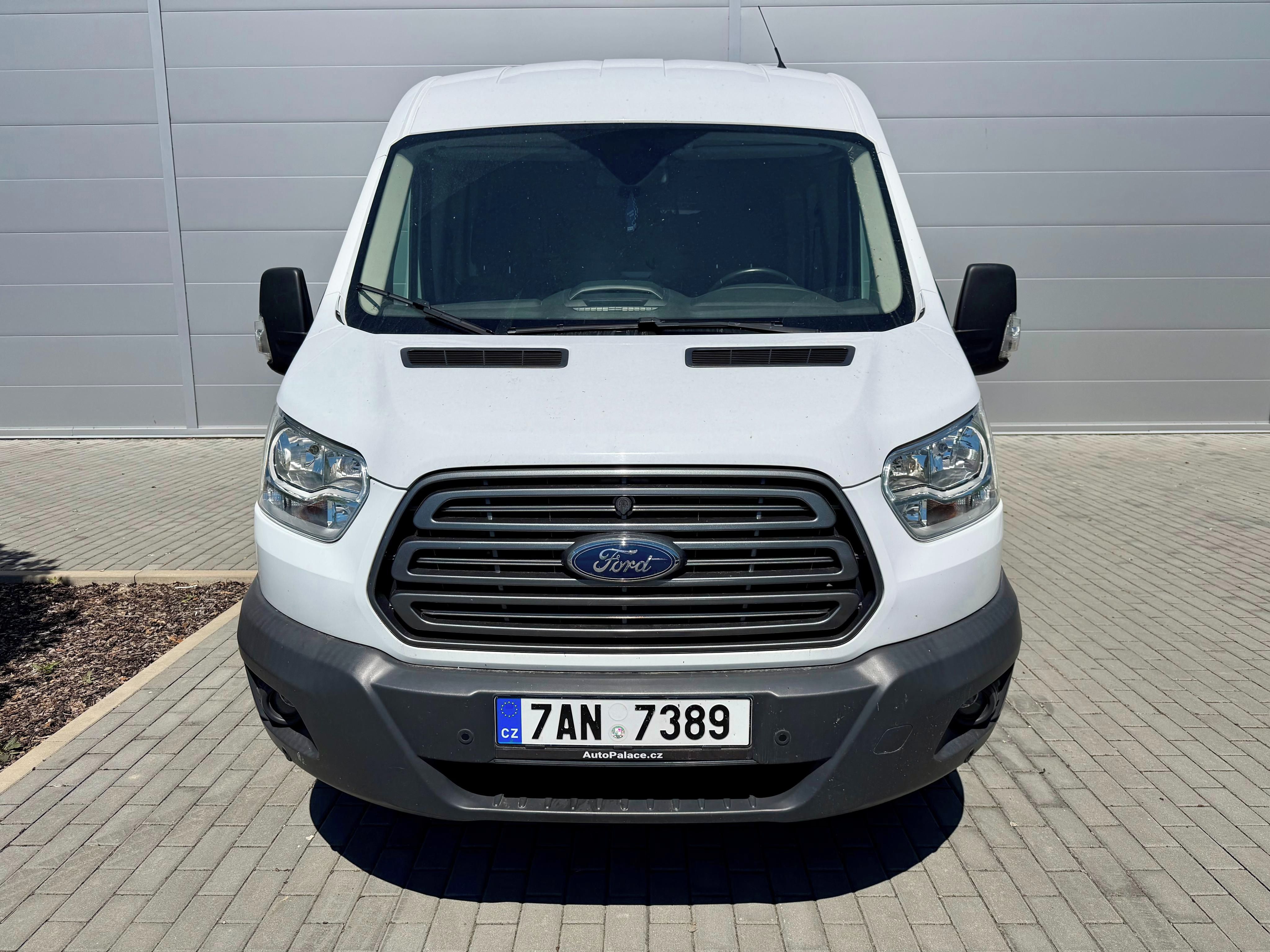 Ford Transit, 96kW 7 MÍST OBYTNÁ VESTAVBA!!! - fotka 2