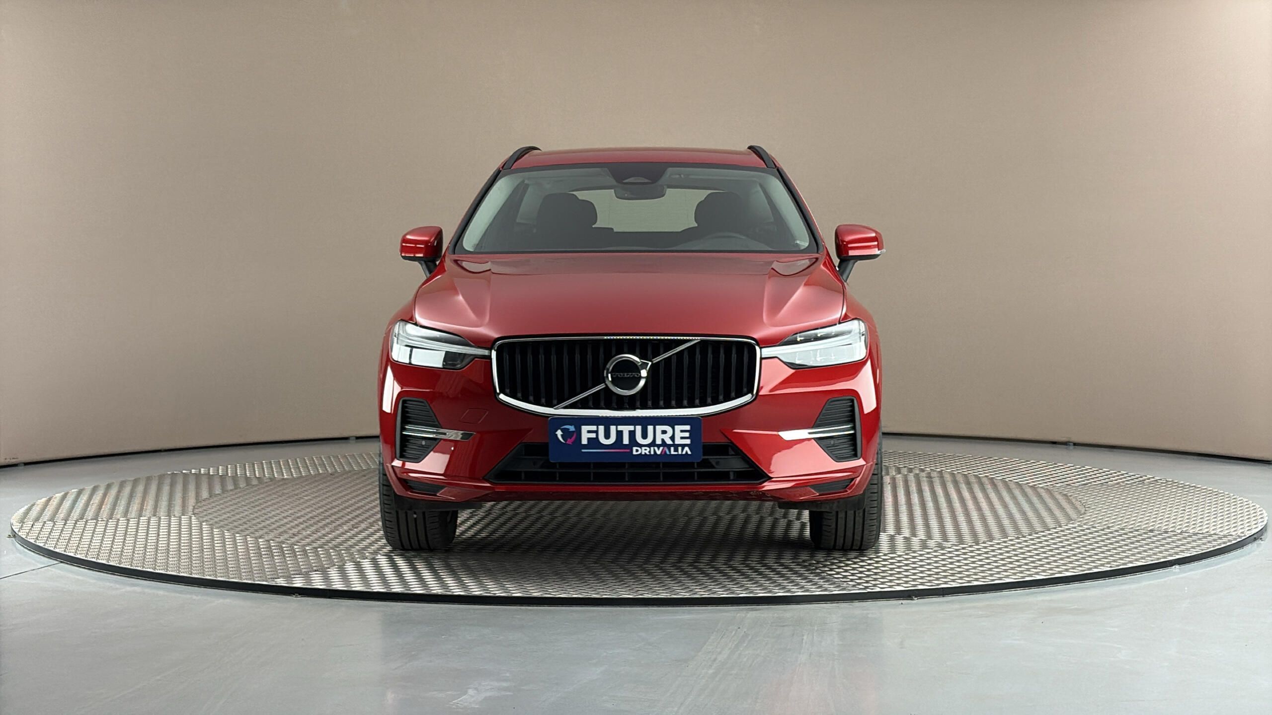 Volvo XC60, 2.0 B4 AUT AWD Momentum Pro - fotka 3