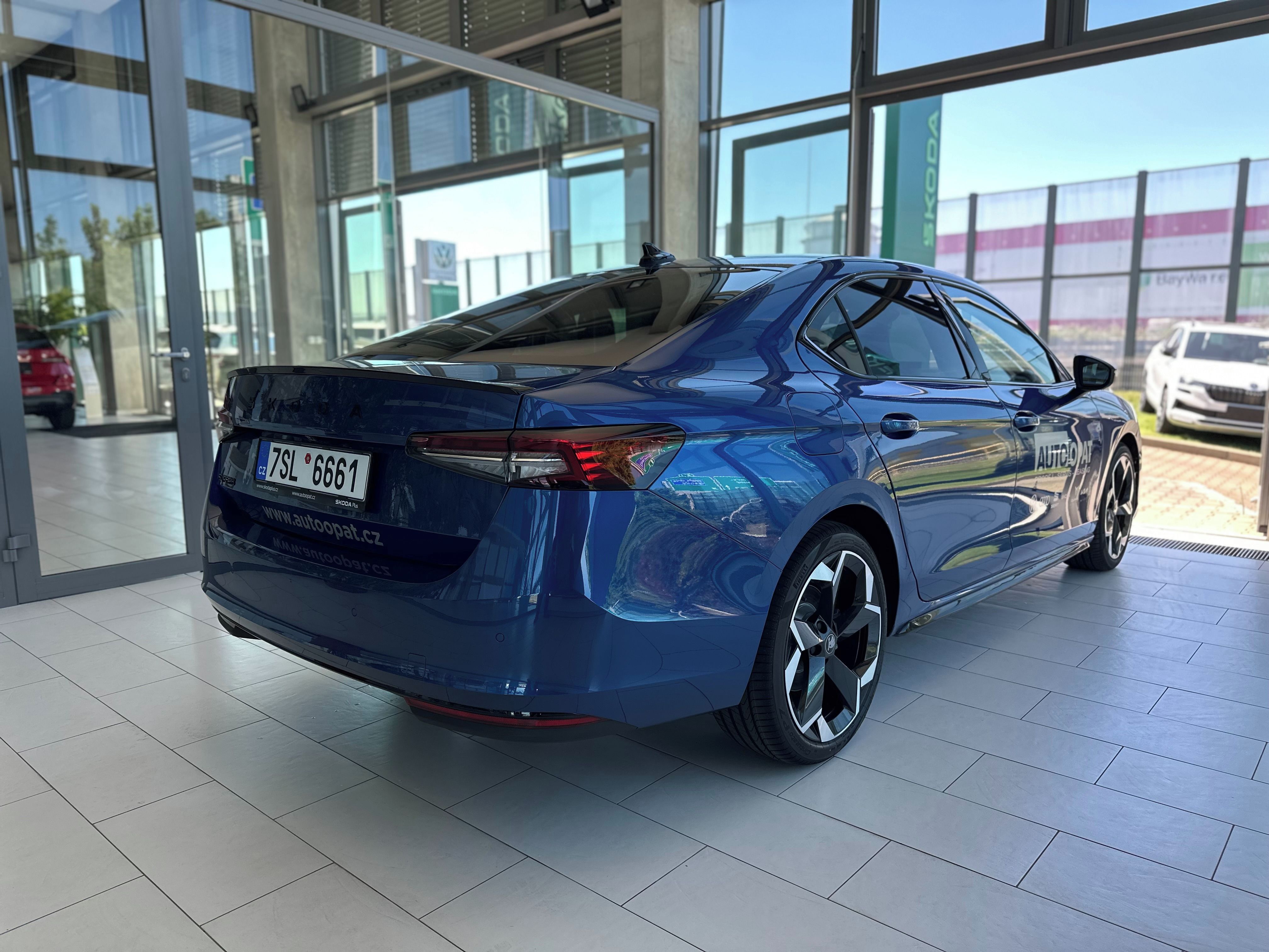 Škoda Superb, Sportline 2,0 TDI 110 kW - fotka 6