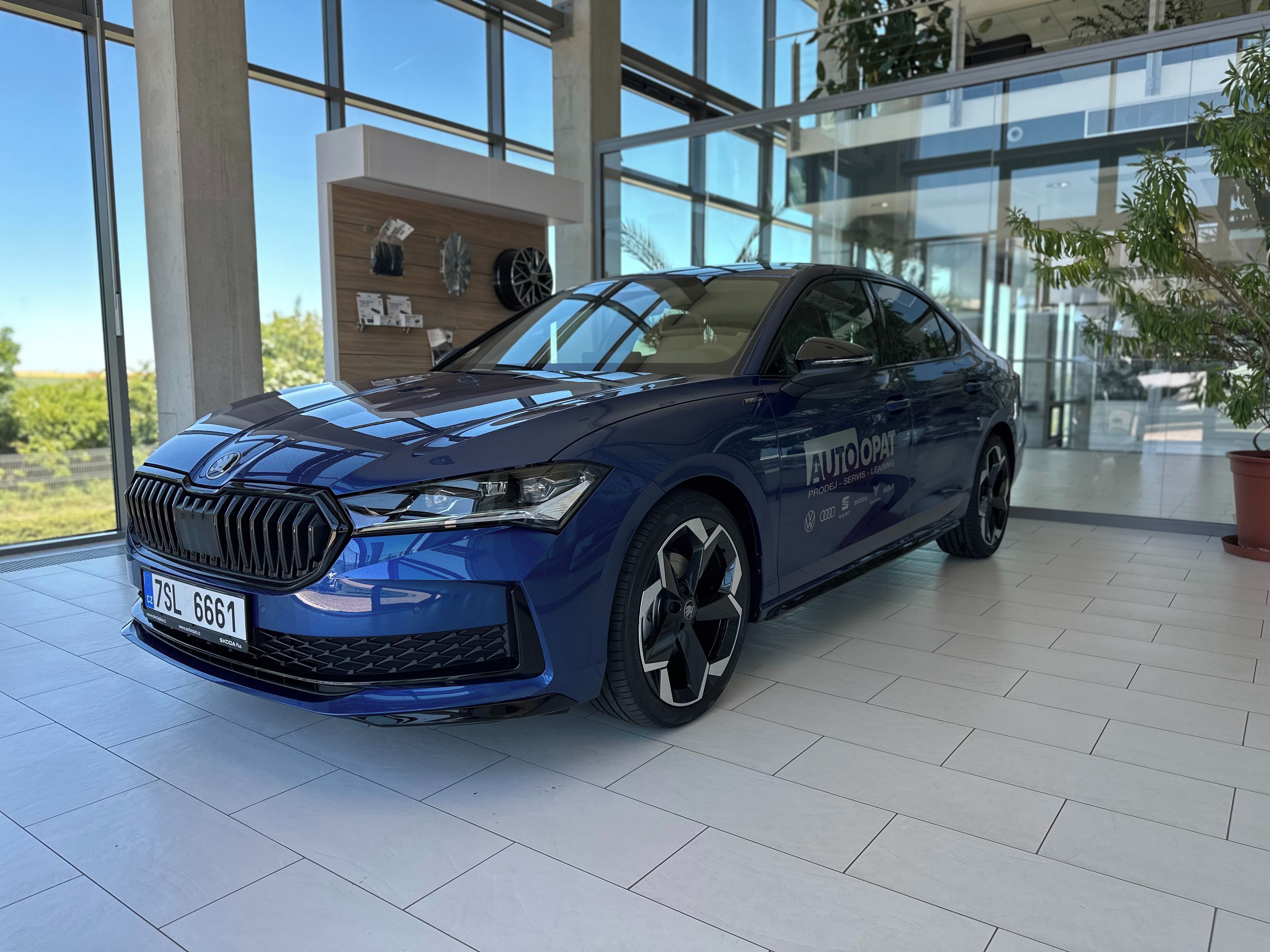 Škoda Superb, Sportline 2,0 TDI 110 kW - fotka 3