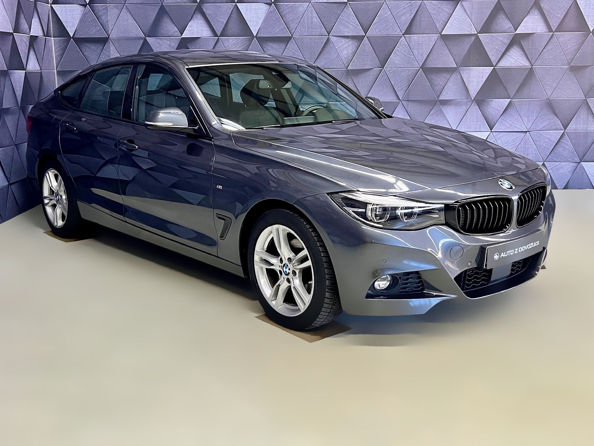 BMW Řada 3, 320d GT xDrive M-PAKET - fotka 4