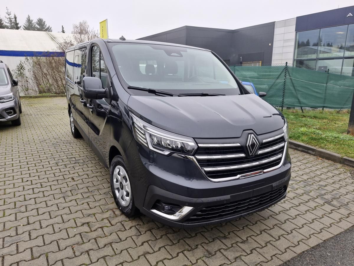 Renault Trafic, L2 Automat 150k 8míst - fotka 2